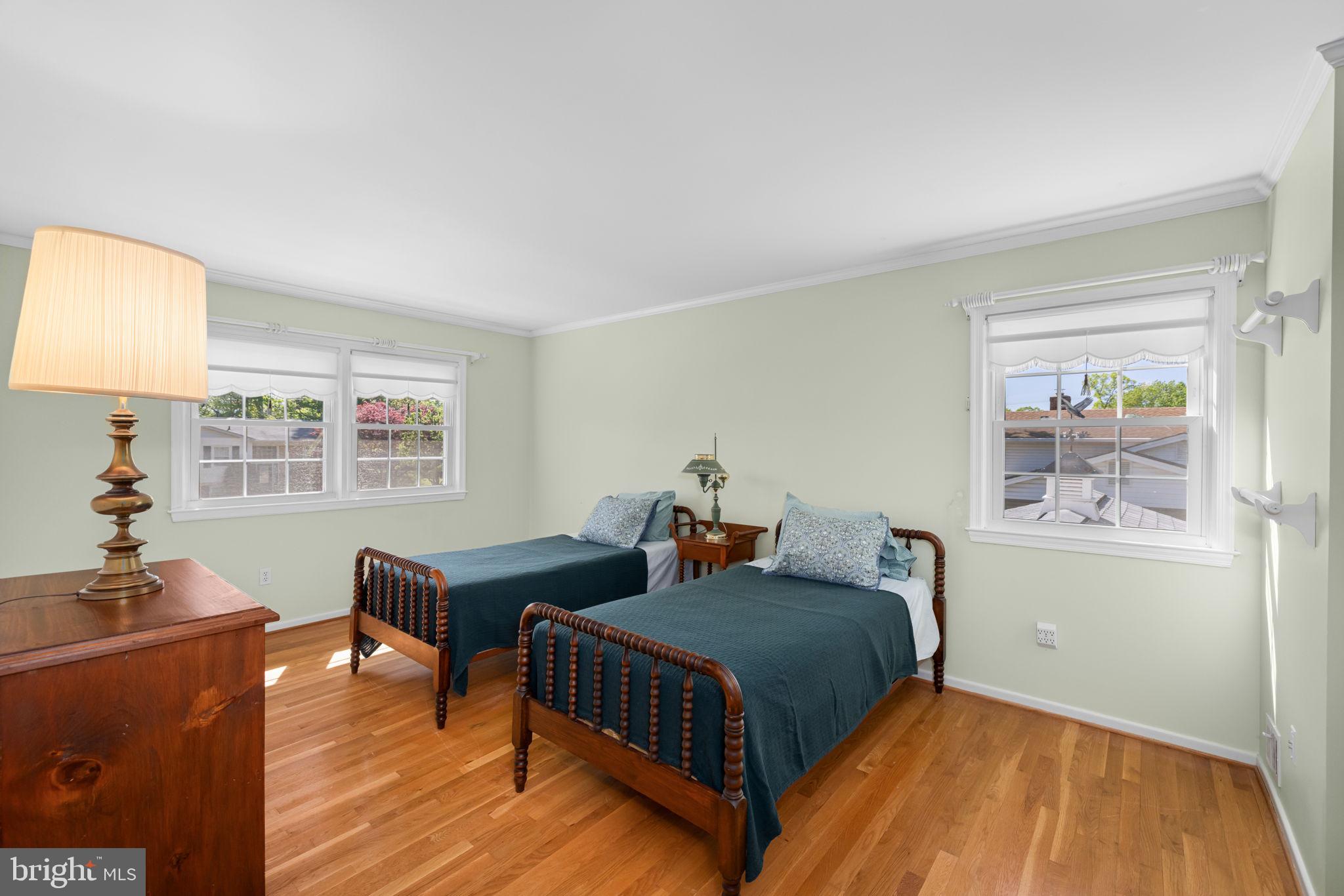 WEST SPRINGFIELD - Residential