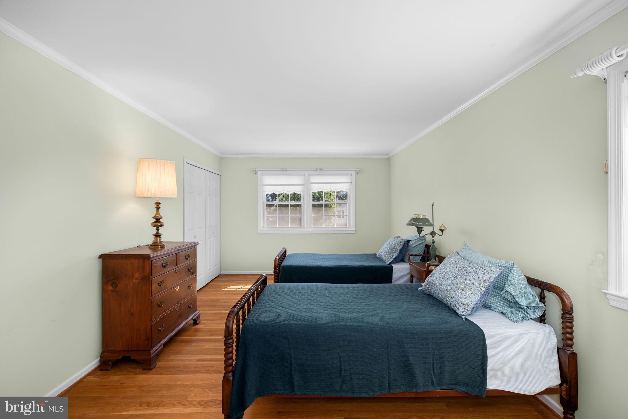 WEST SPRINGFIELD - Residential