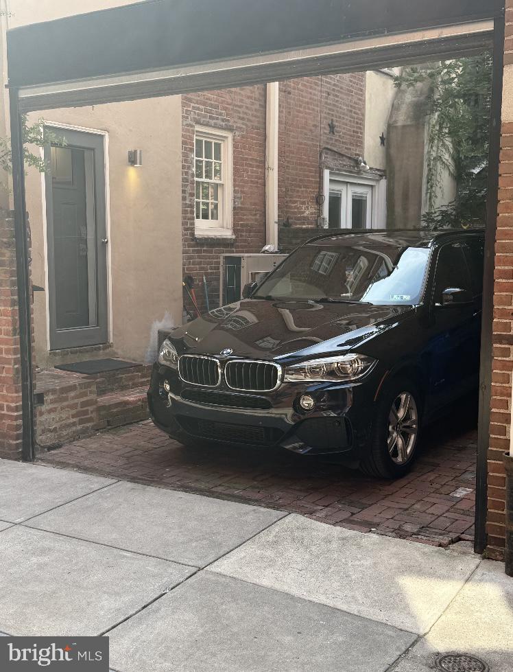 WASHINGTON SQ WEST - Residential