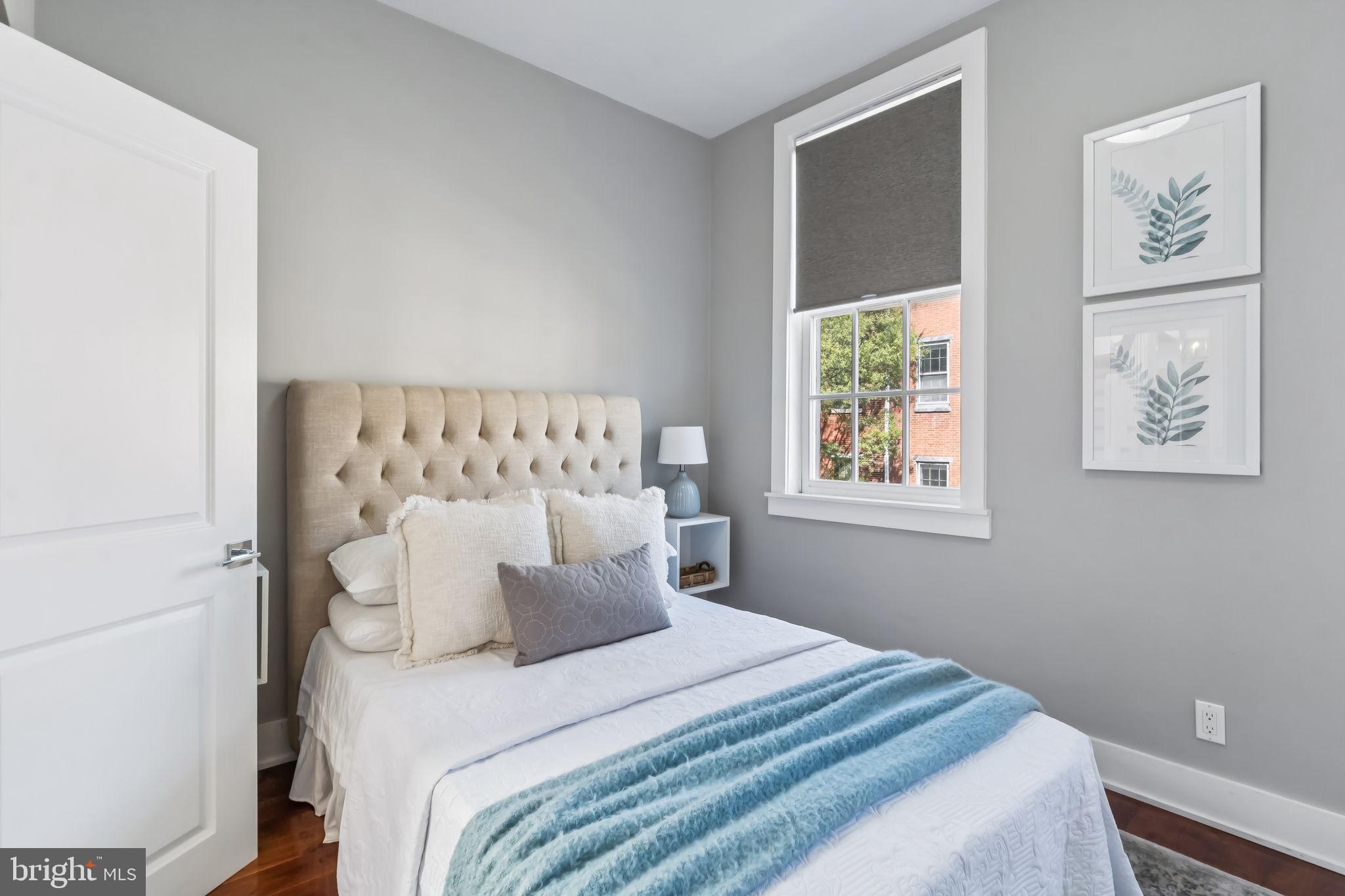 WASHINGTON SQ WEST - Residential