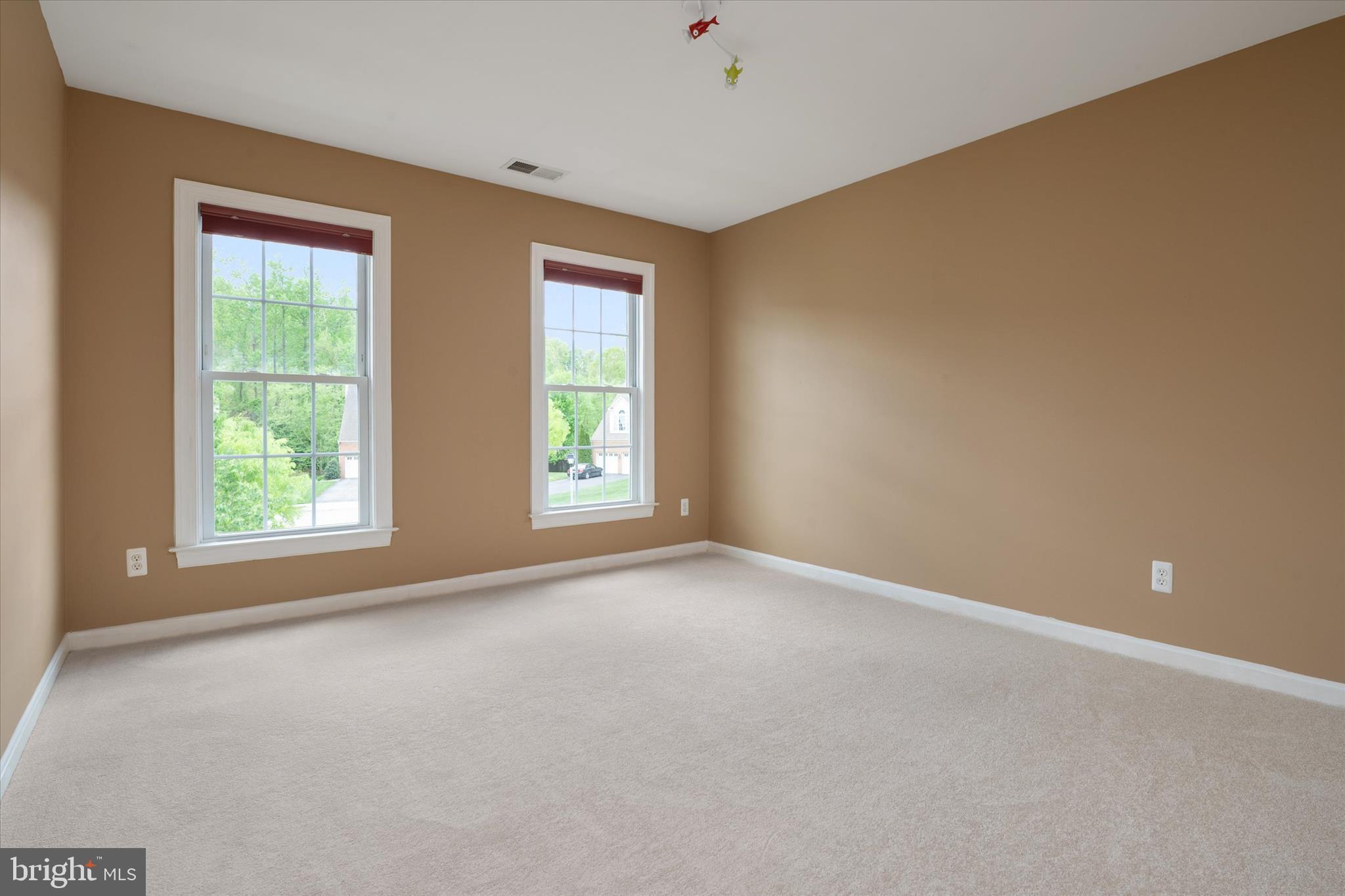 STONE RIDGE - Residential