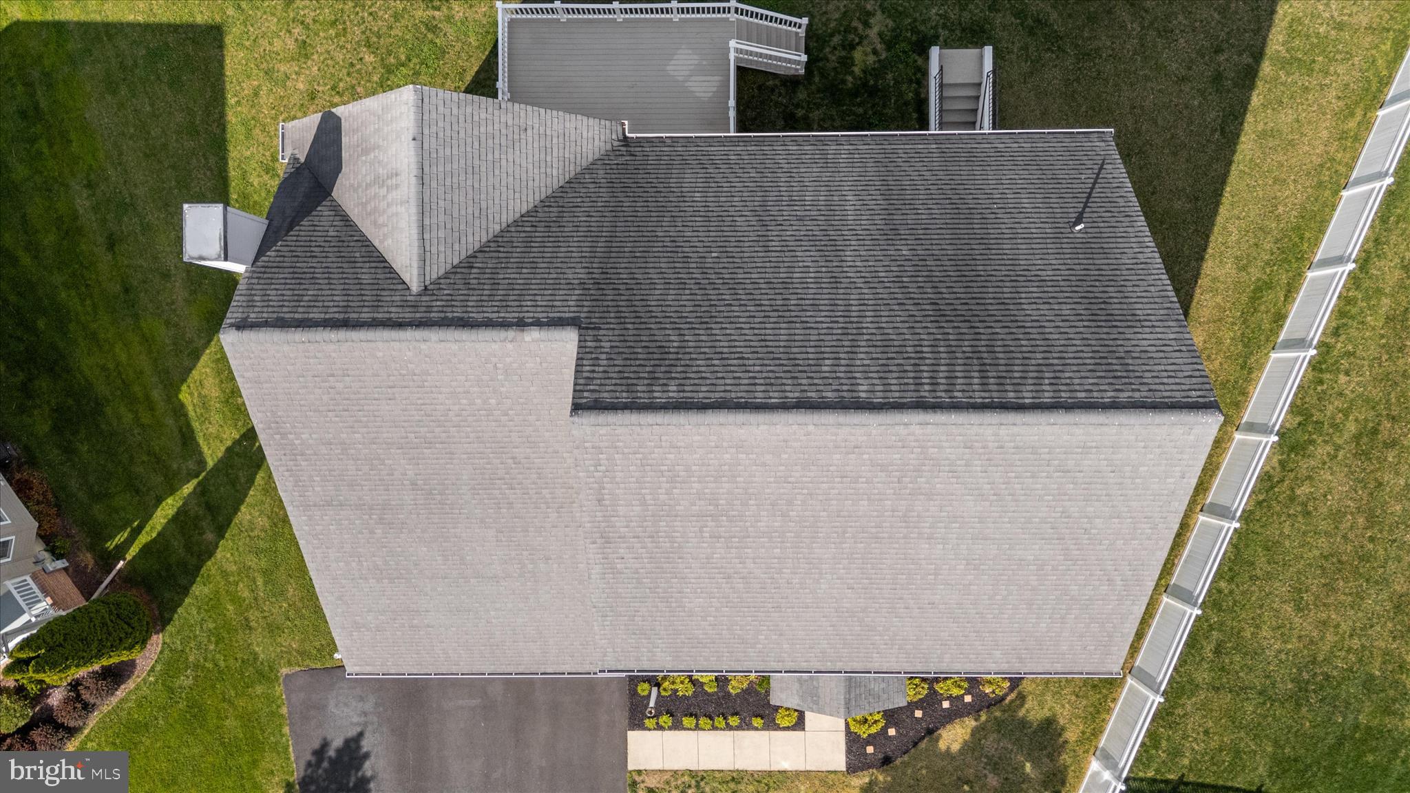 STONE RIDGE - Residential