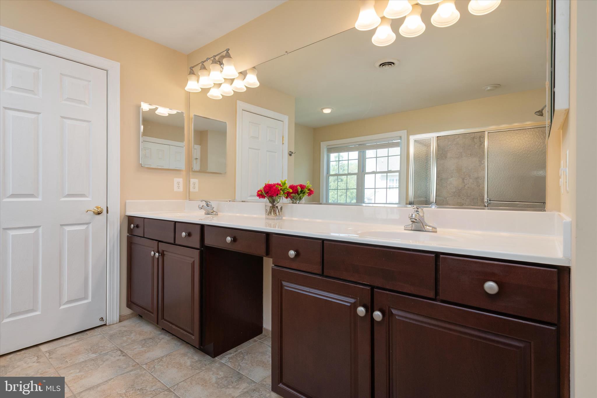 STONE RIDGE - Residential