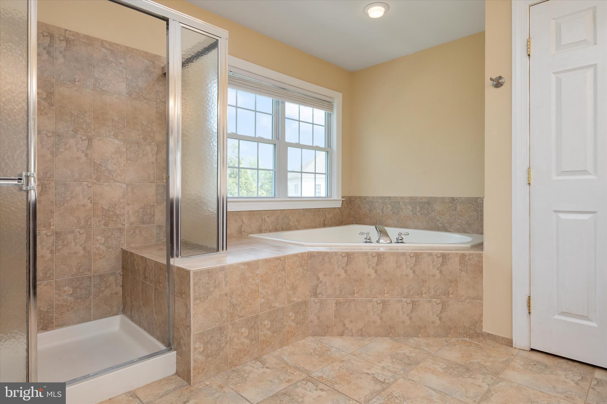 STONE RIDGE - Residential