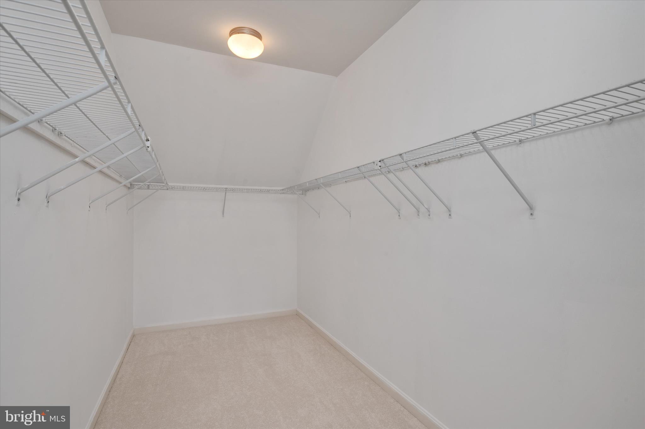 STONE RIDGE - Residential