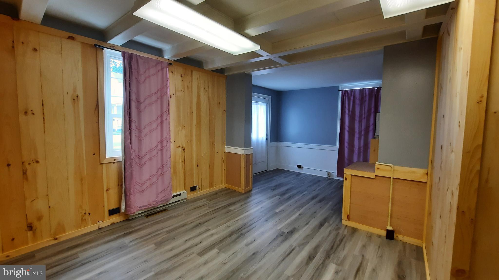 TOWN OF WOODSTOCK - Residential Lease