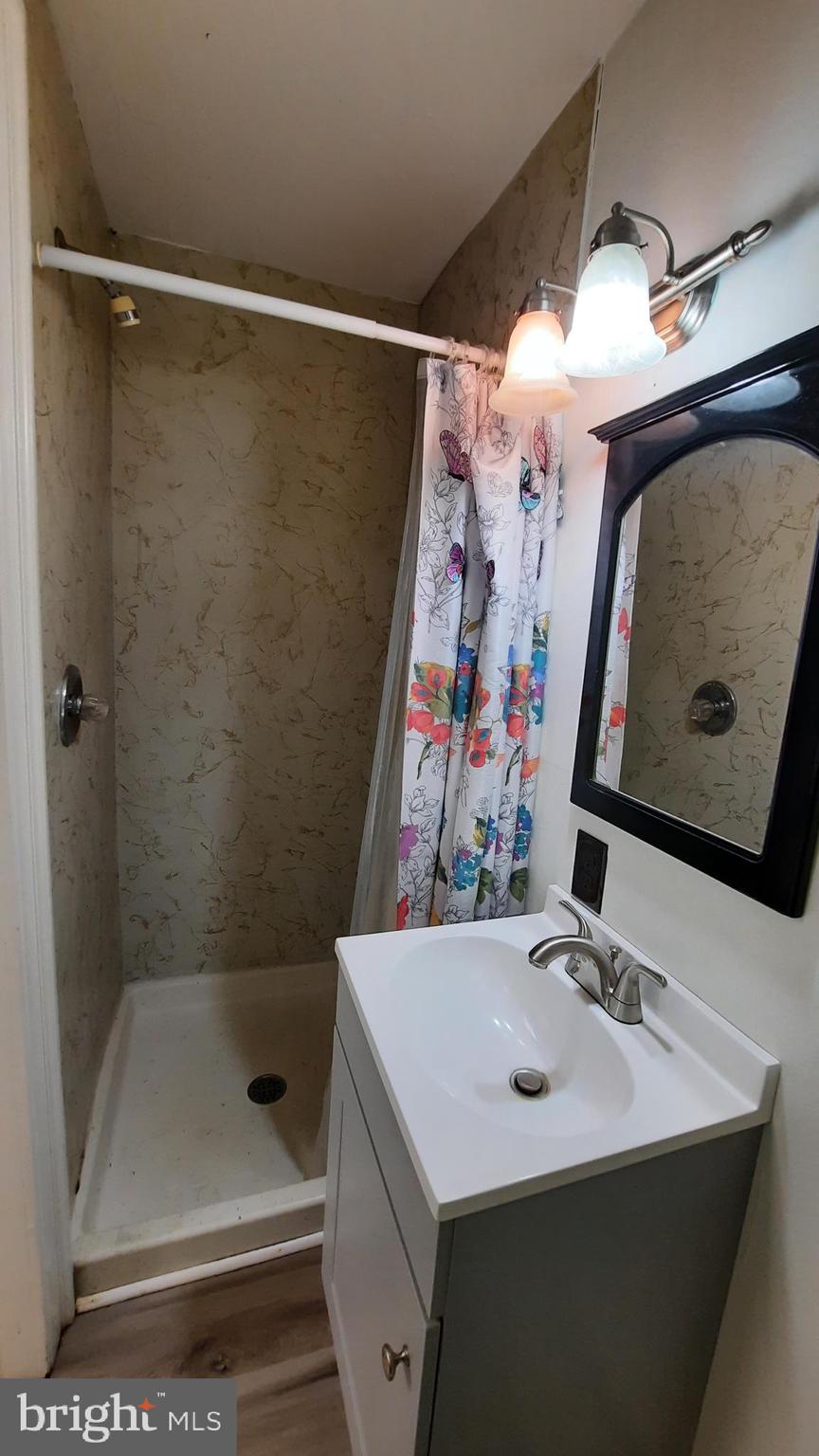 TOWN OF WOODSTOCK - Residential Lease