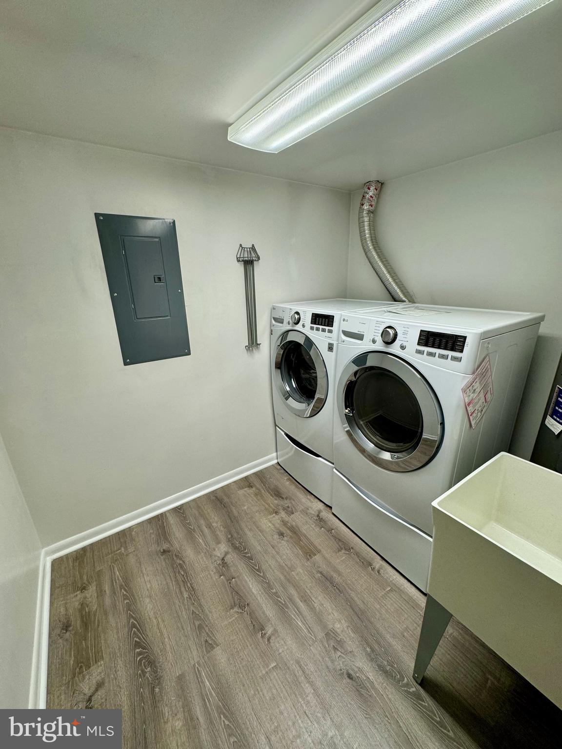 BROOKING COURT GARDEN - Residential