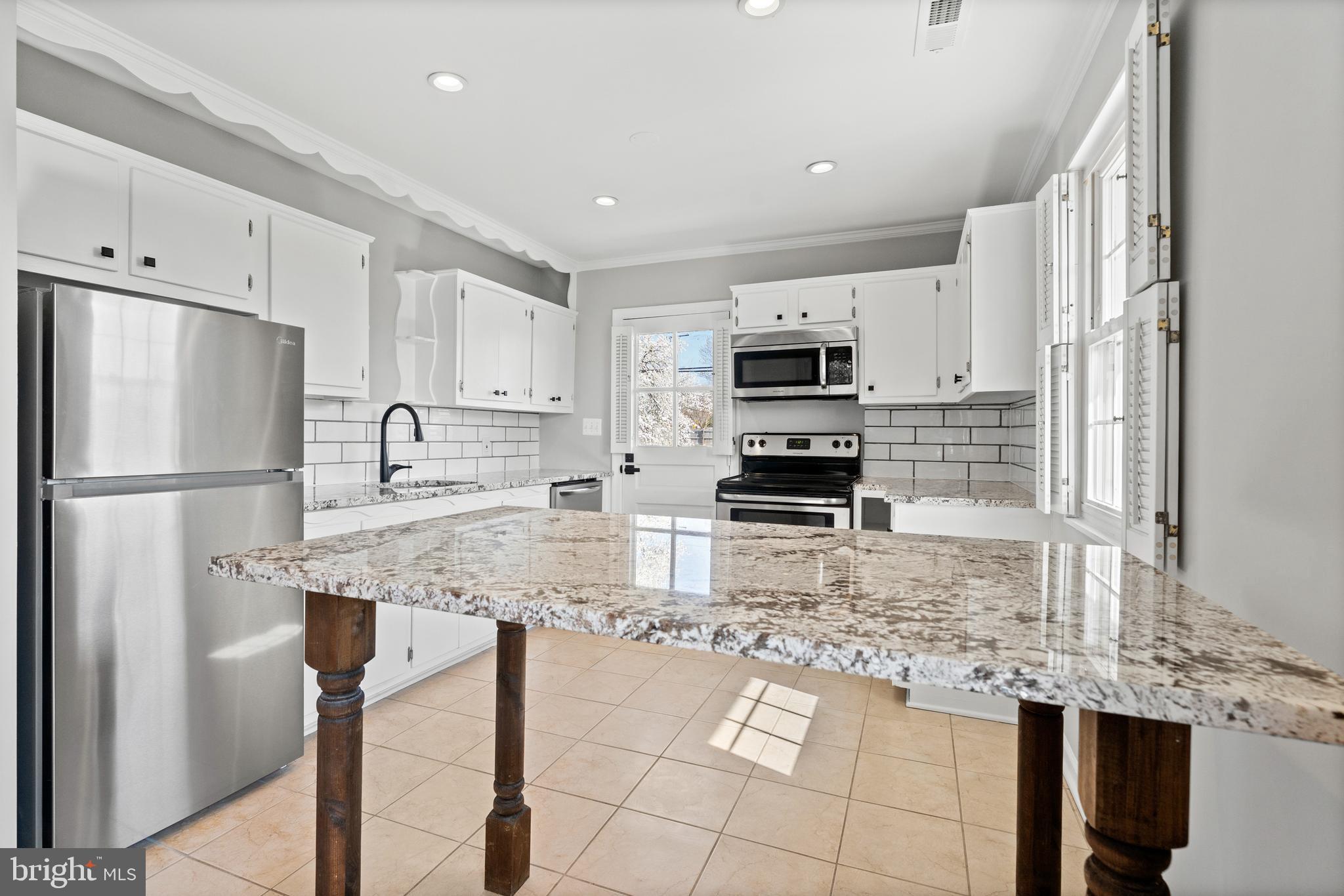 NORMANDY VILLAGE - Residential