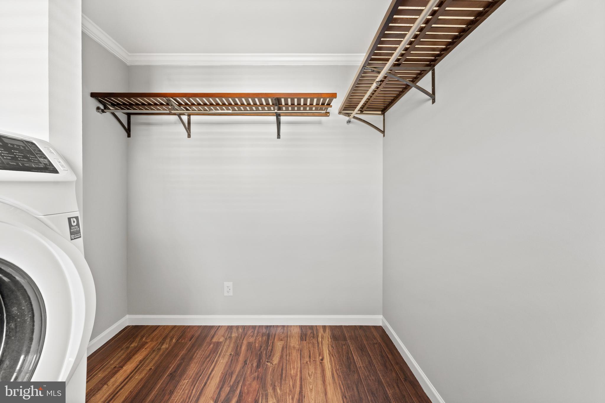 NORMANDY VILLAGE - Residential