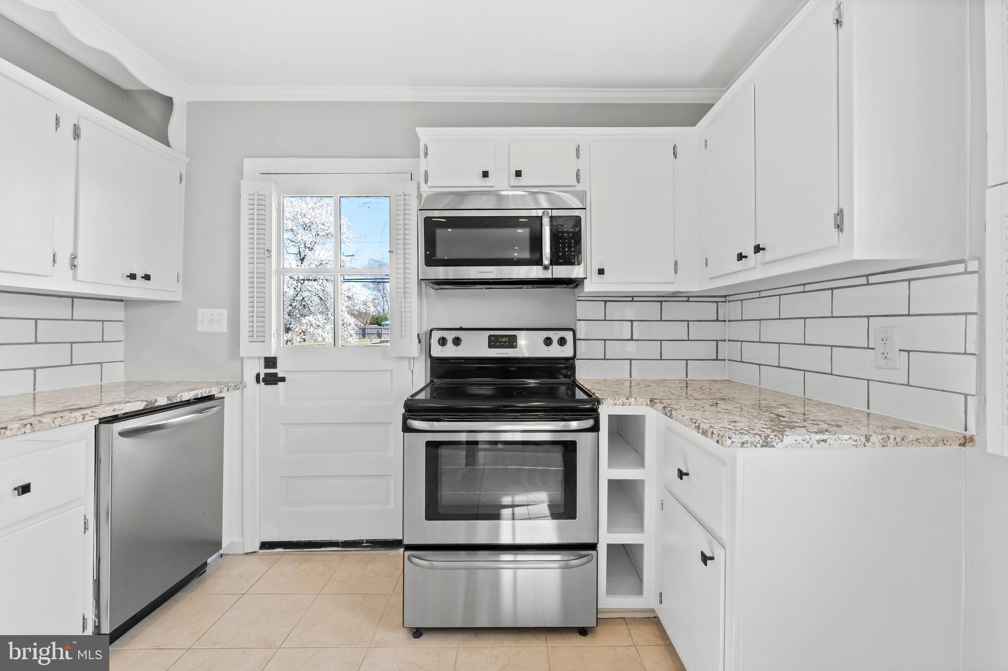 NORMANDY VILLAGE - Residential