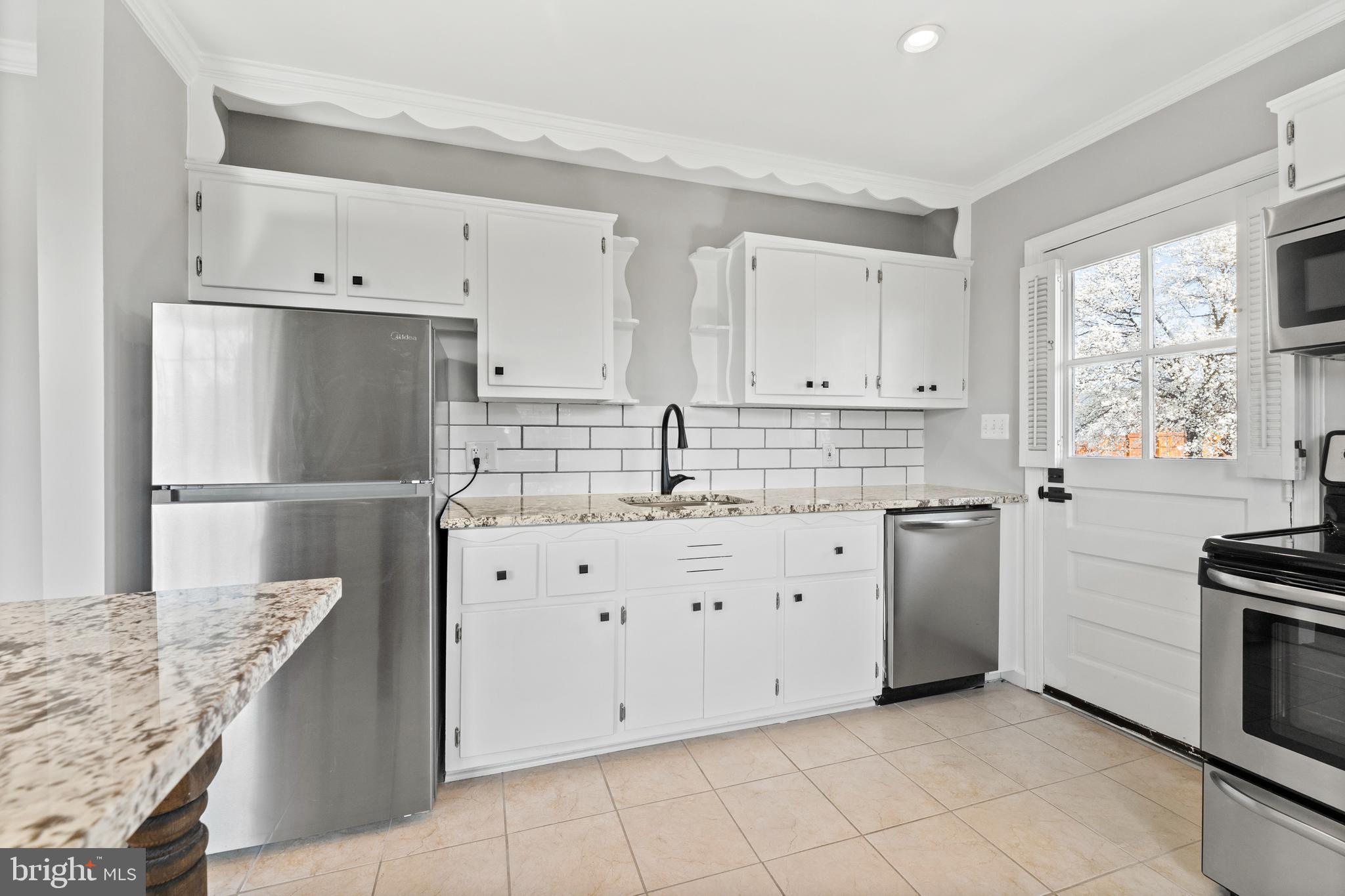 NORMANDY VILLAGE - Residential