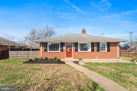 501 HANSON AVENUE FREDERICKSBURG VA 22401