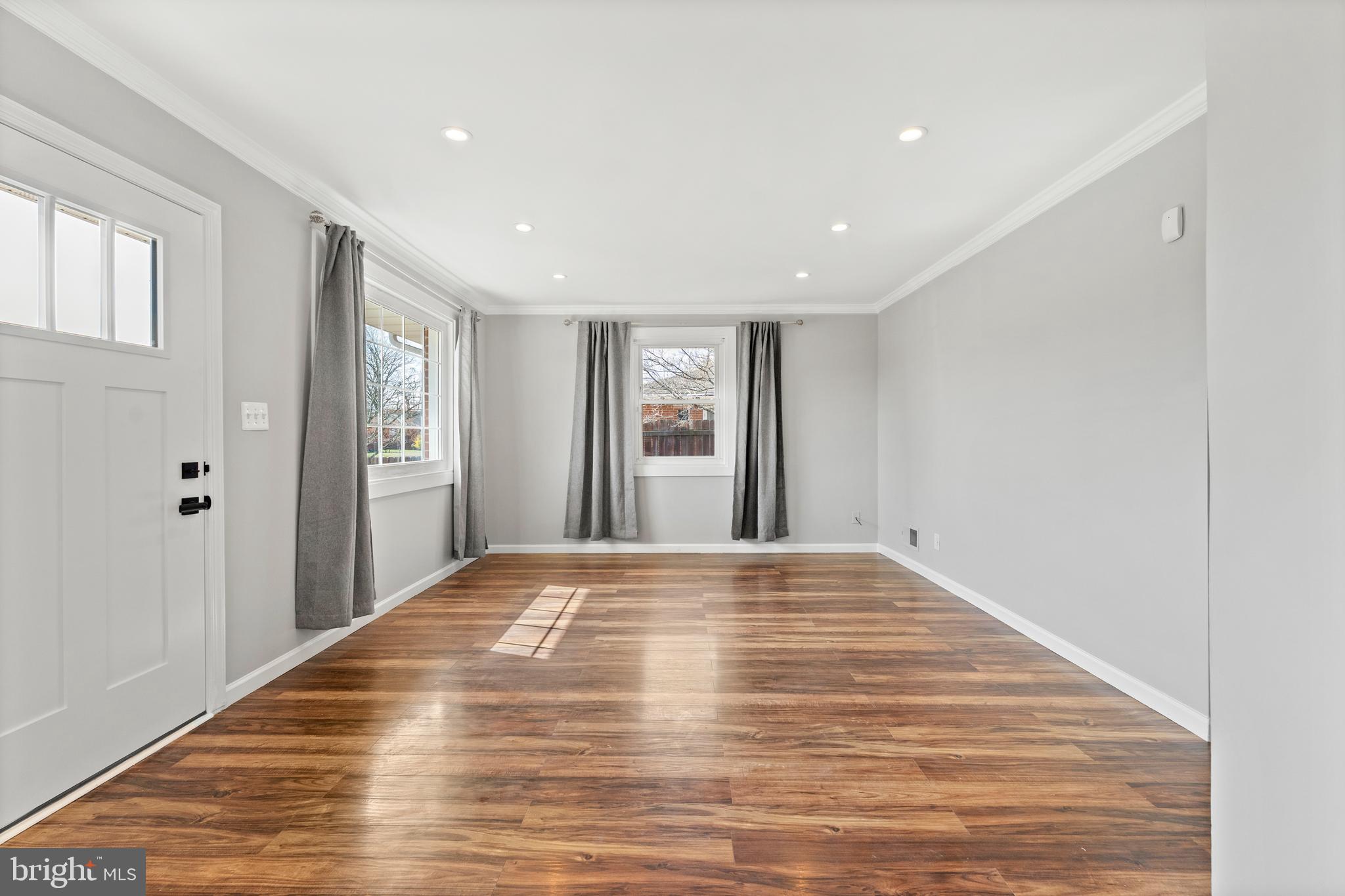 NORMANDY VILLAGE - Residential