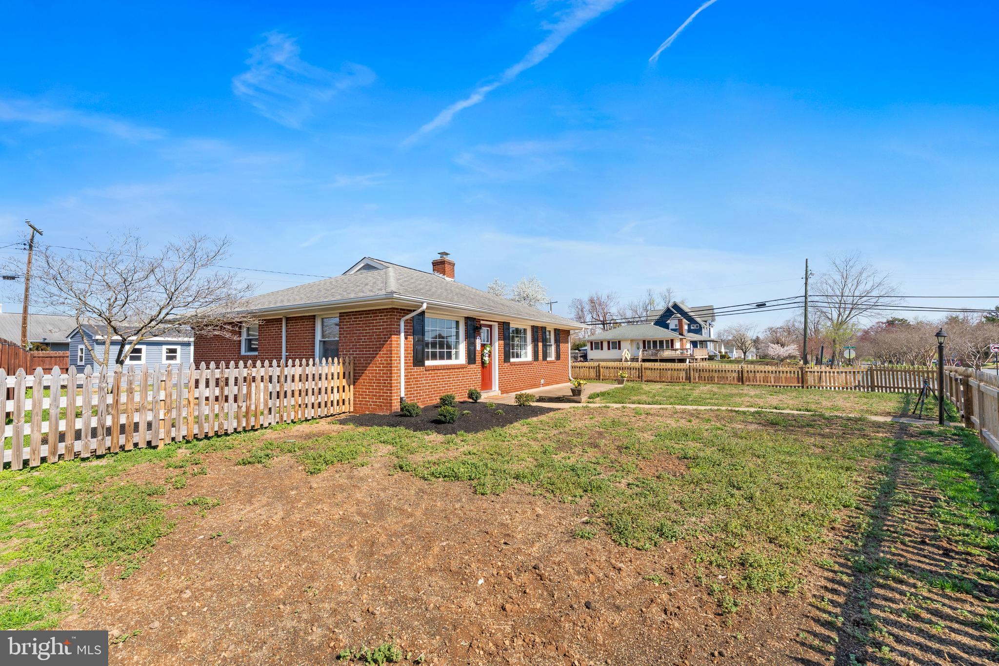 NORMANDY VILLAGE - Residential