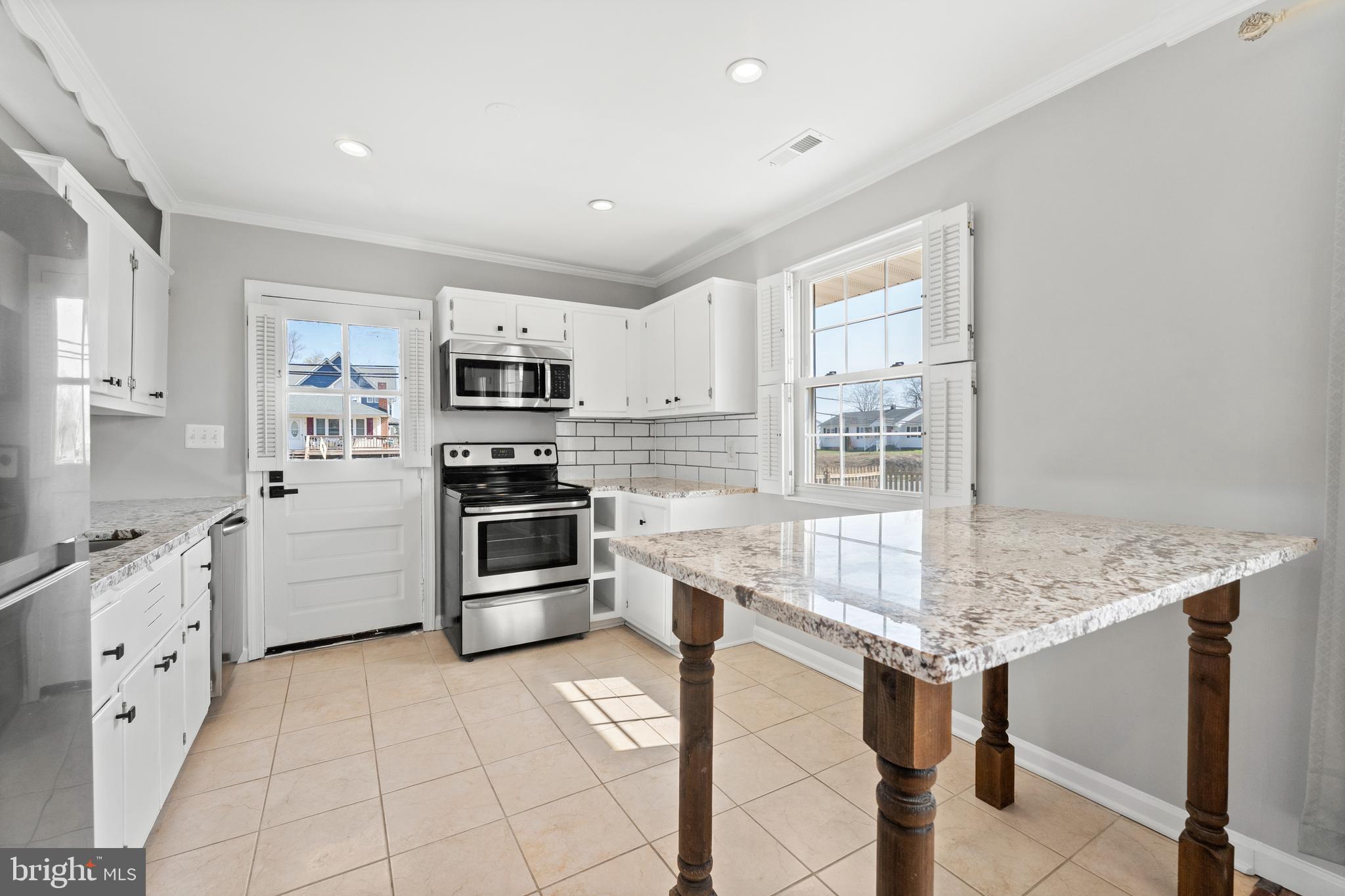 NORMANDY VILLAGE - Residential