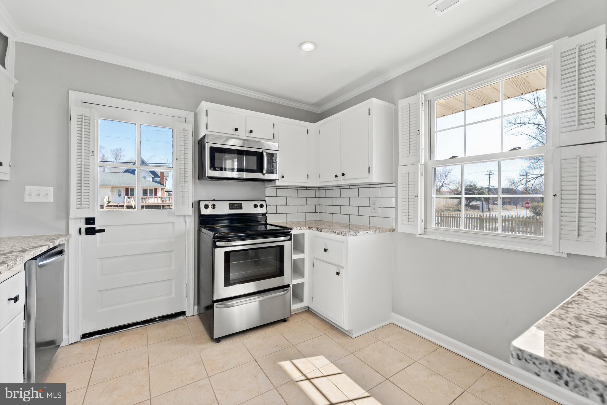 NORMANDY VILLAGE - Residential