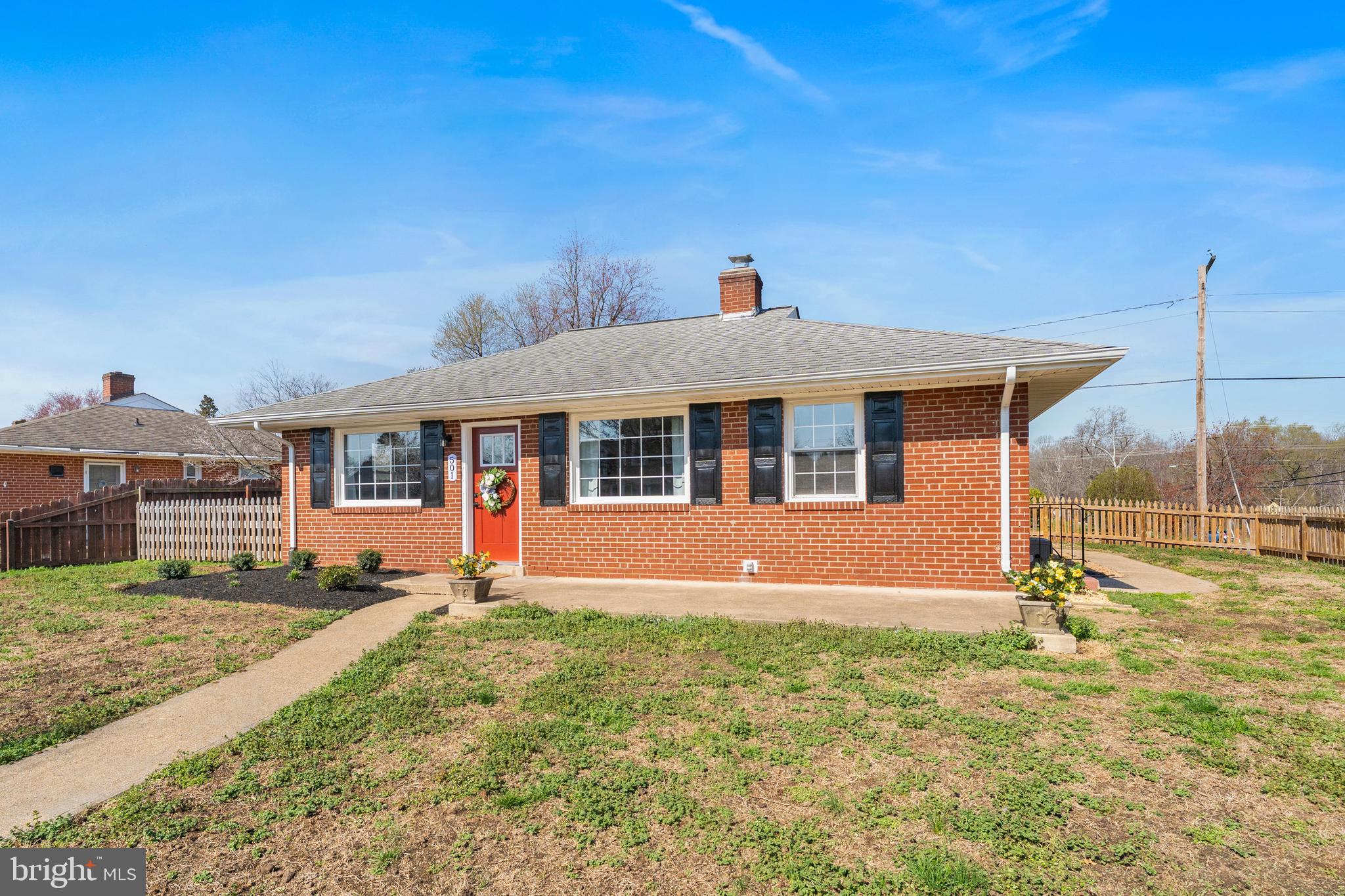 NORMANDY VILLAGE - Residential