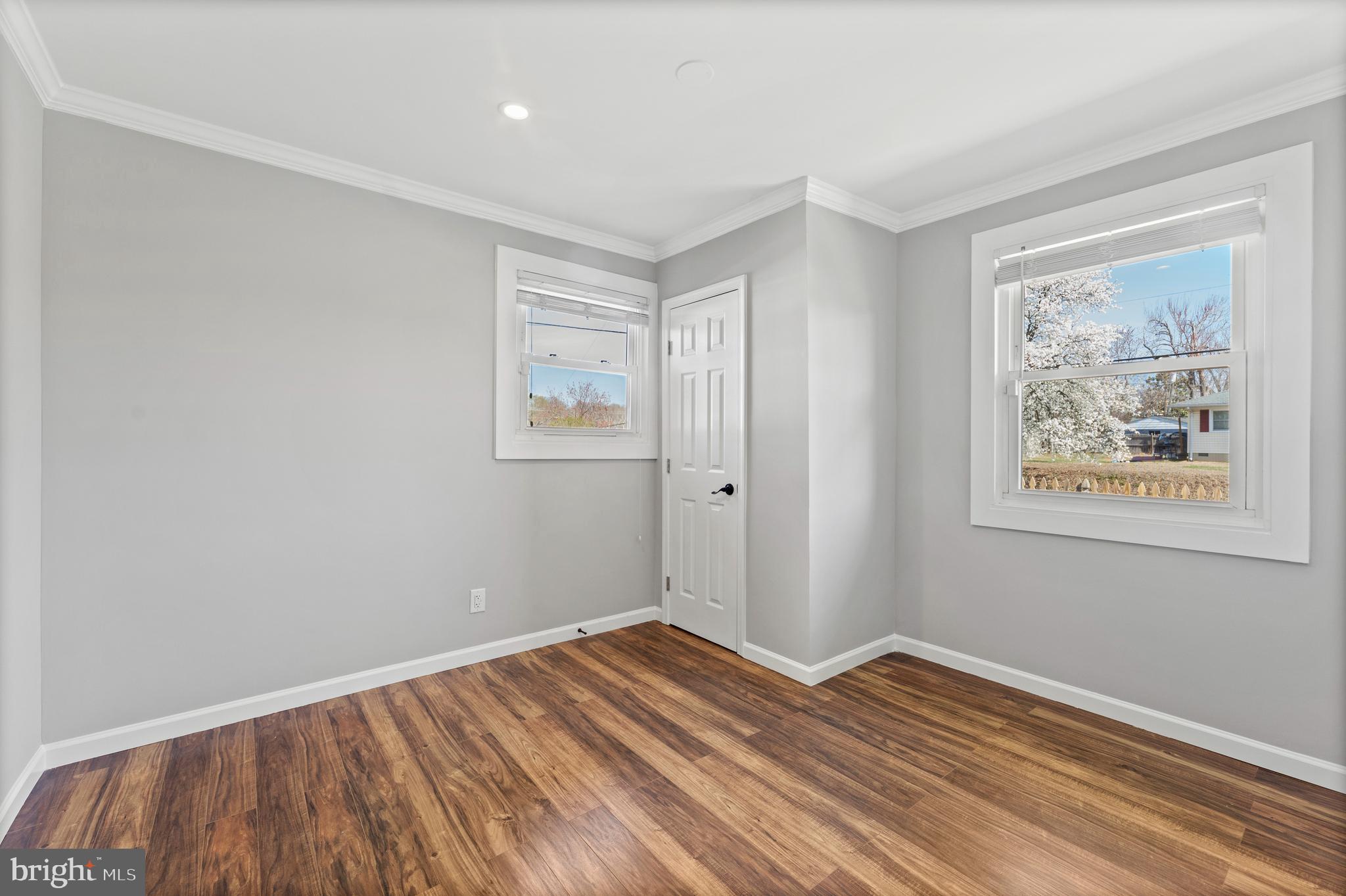 NORMANDY VILLAGE - Residential