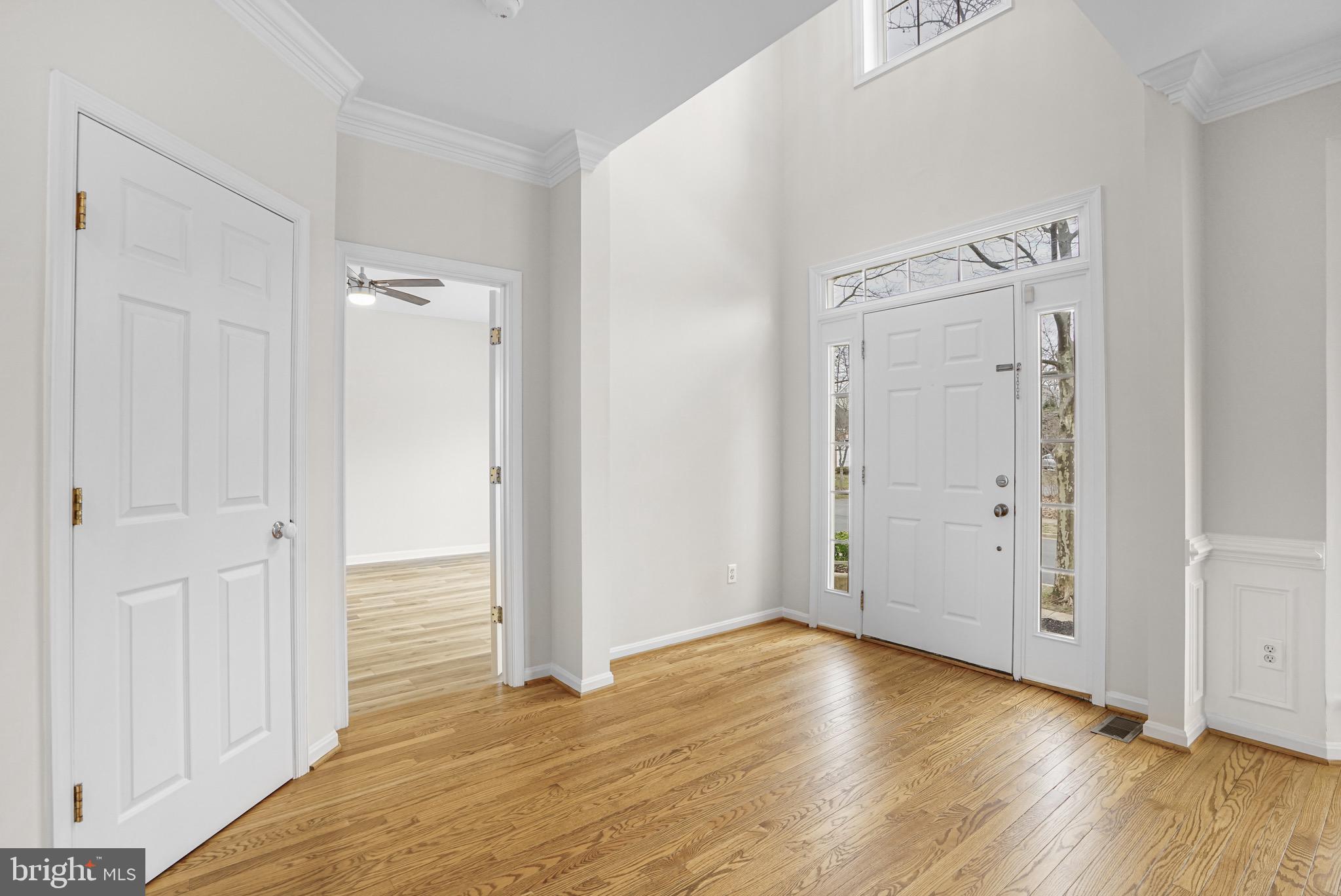 SOUTH RIDING - Residential