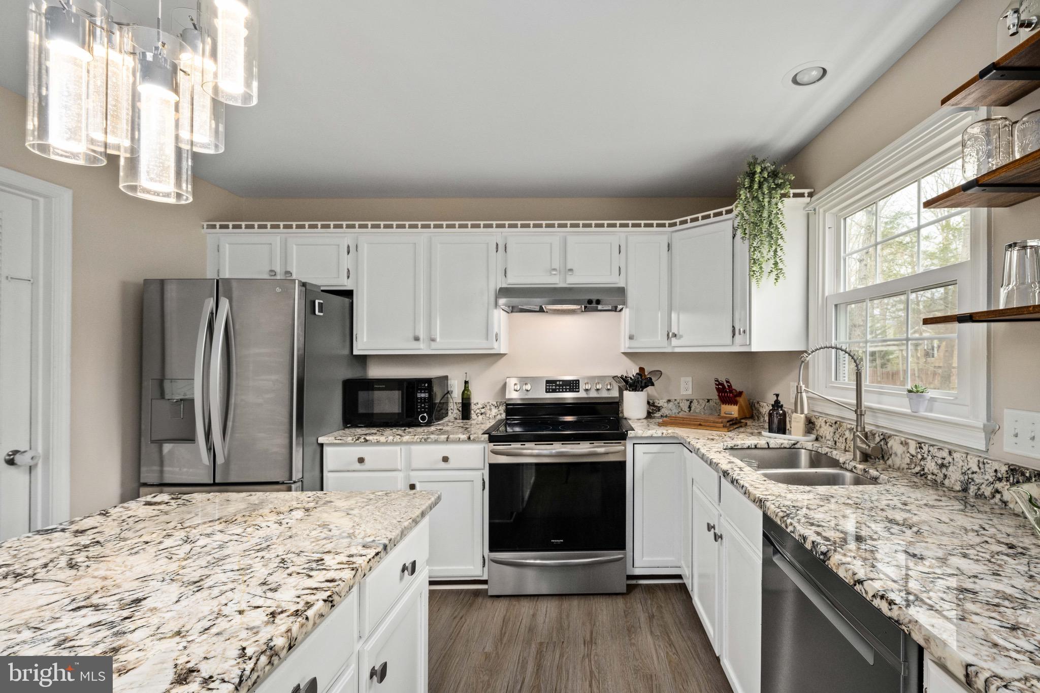 KINGSWOOD - Residential