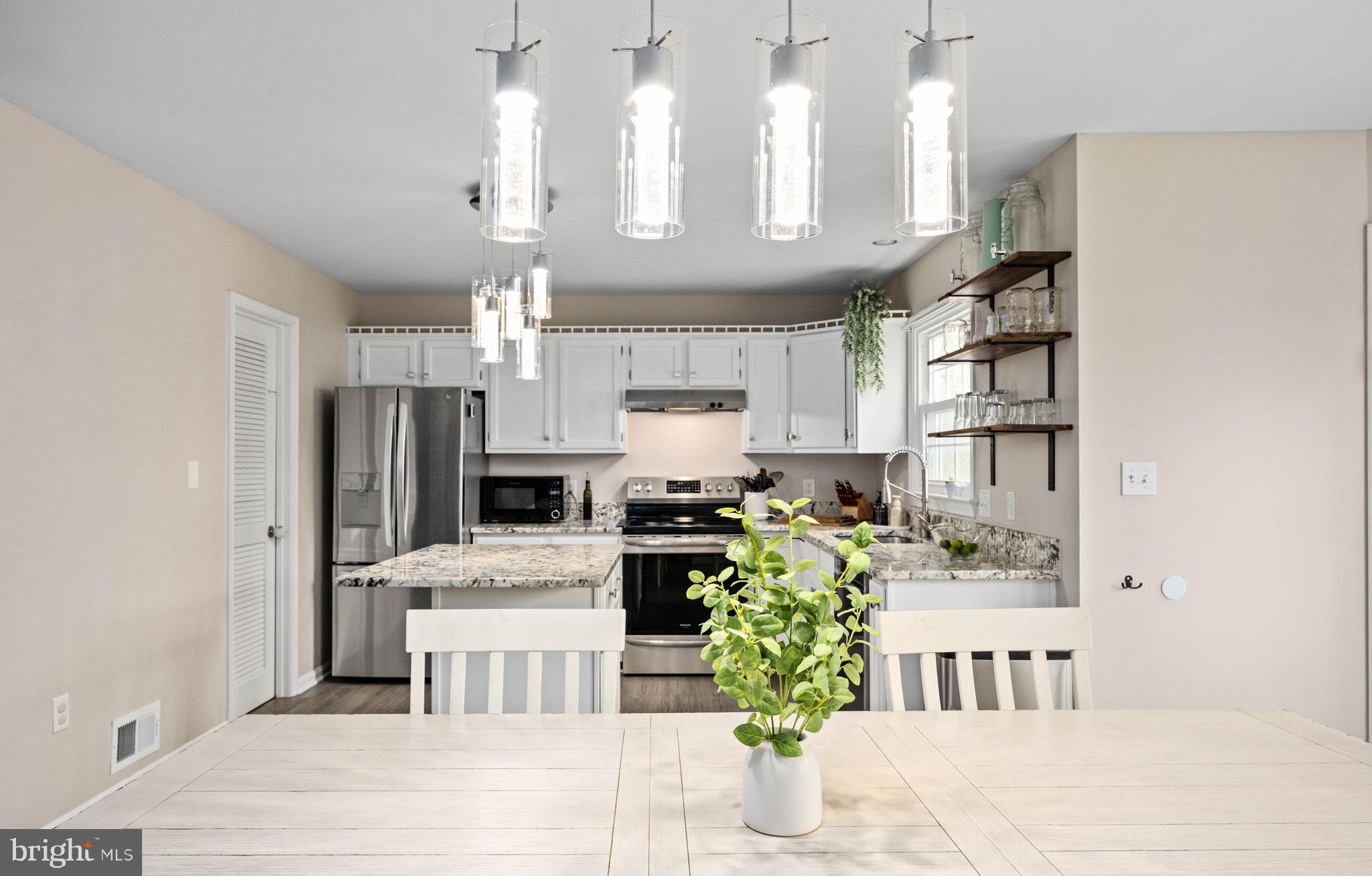 KINGSWOOD - Residential