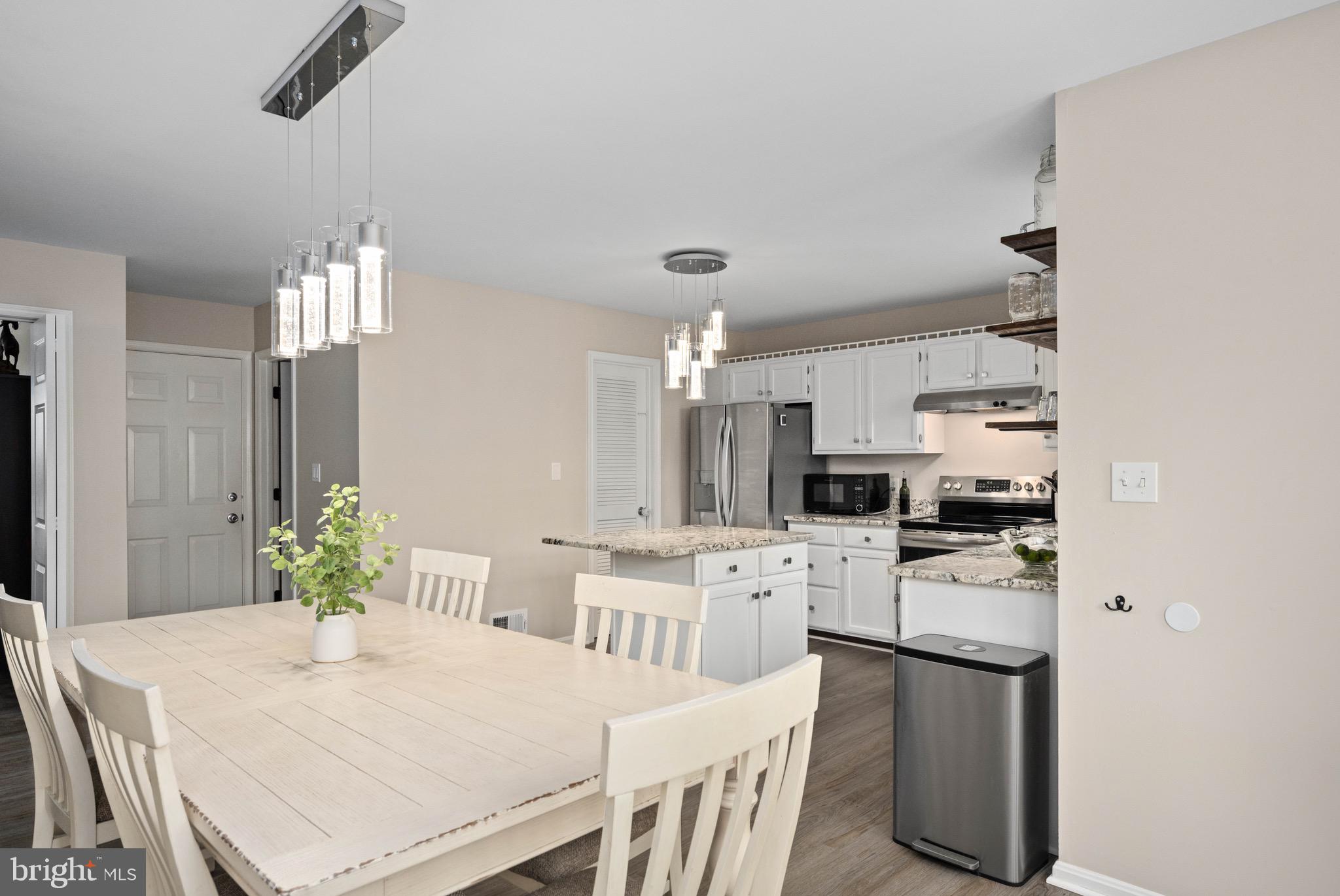 KINGSWOOD - Residential