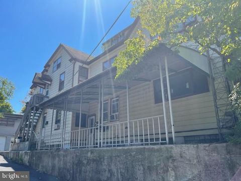 Condo For Rent - 105 Atlantic Street #APT F1<br/> BRIDGETON, NJ 08302