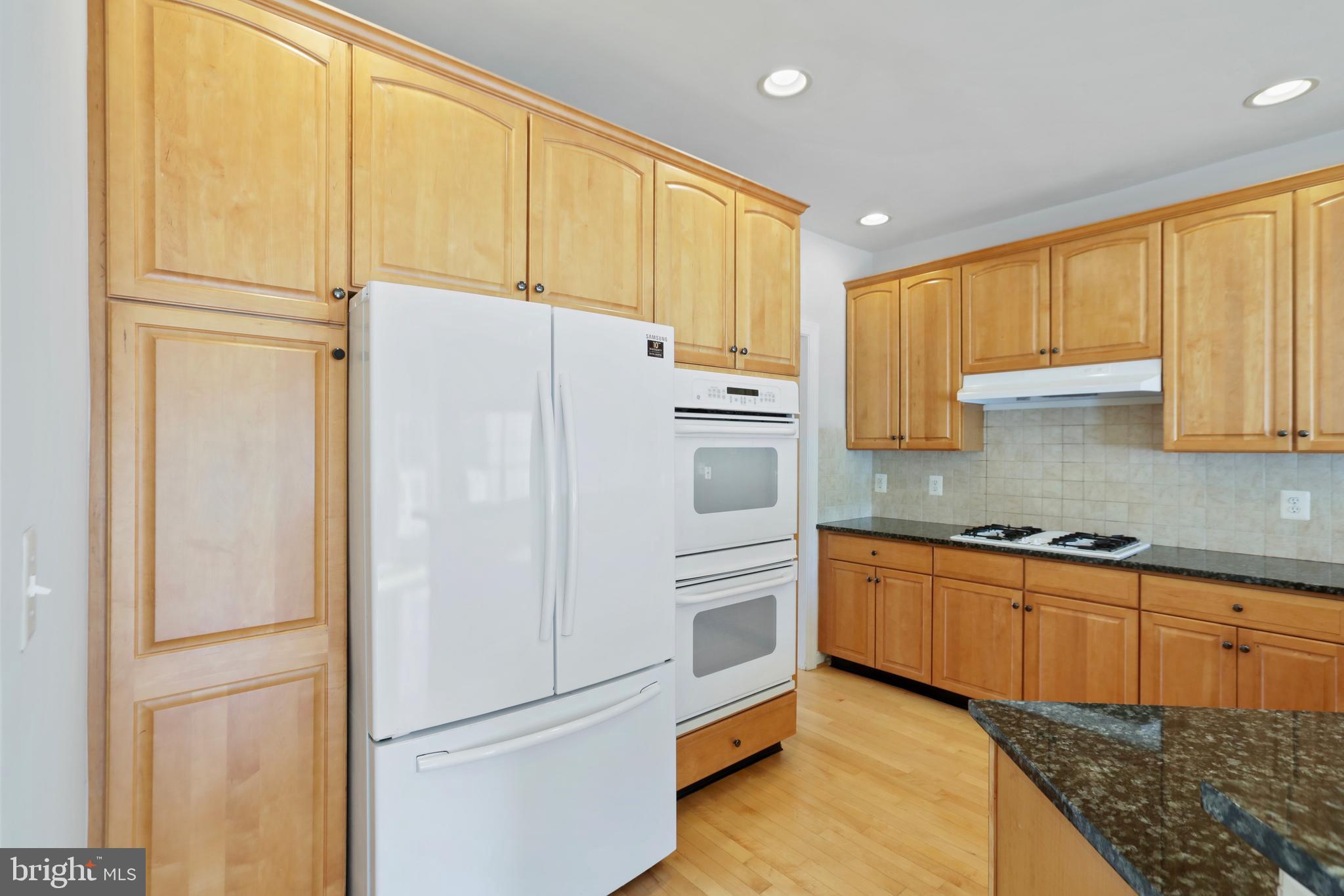 BELMONT COUNTRY CLUB - Residential