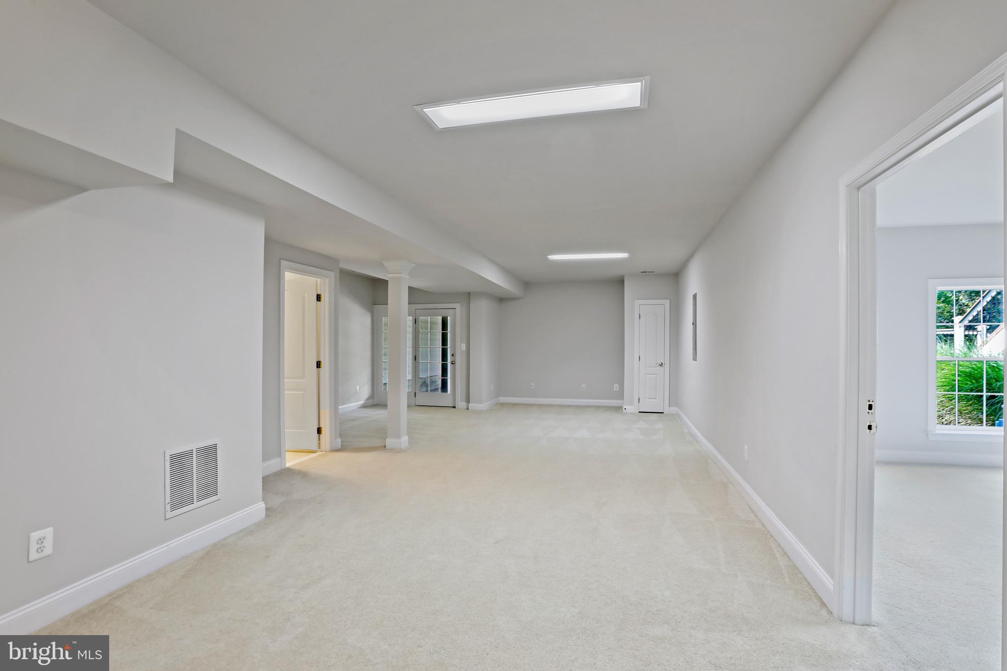 BELMONT COUNTRY CLUB - Residential