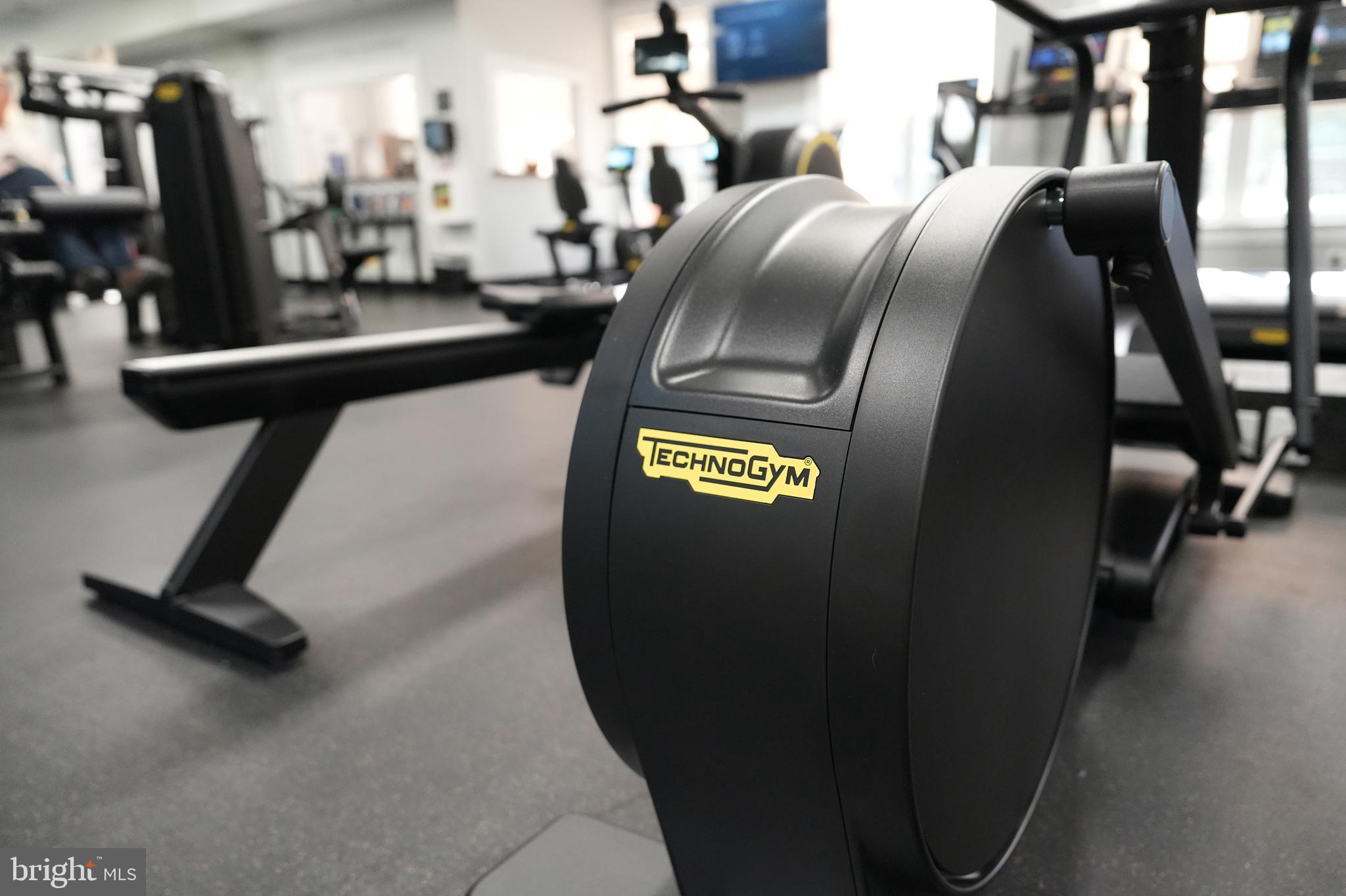 BELMONT COUNTRY CLUB - Residential