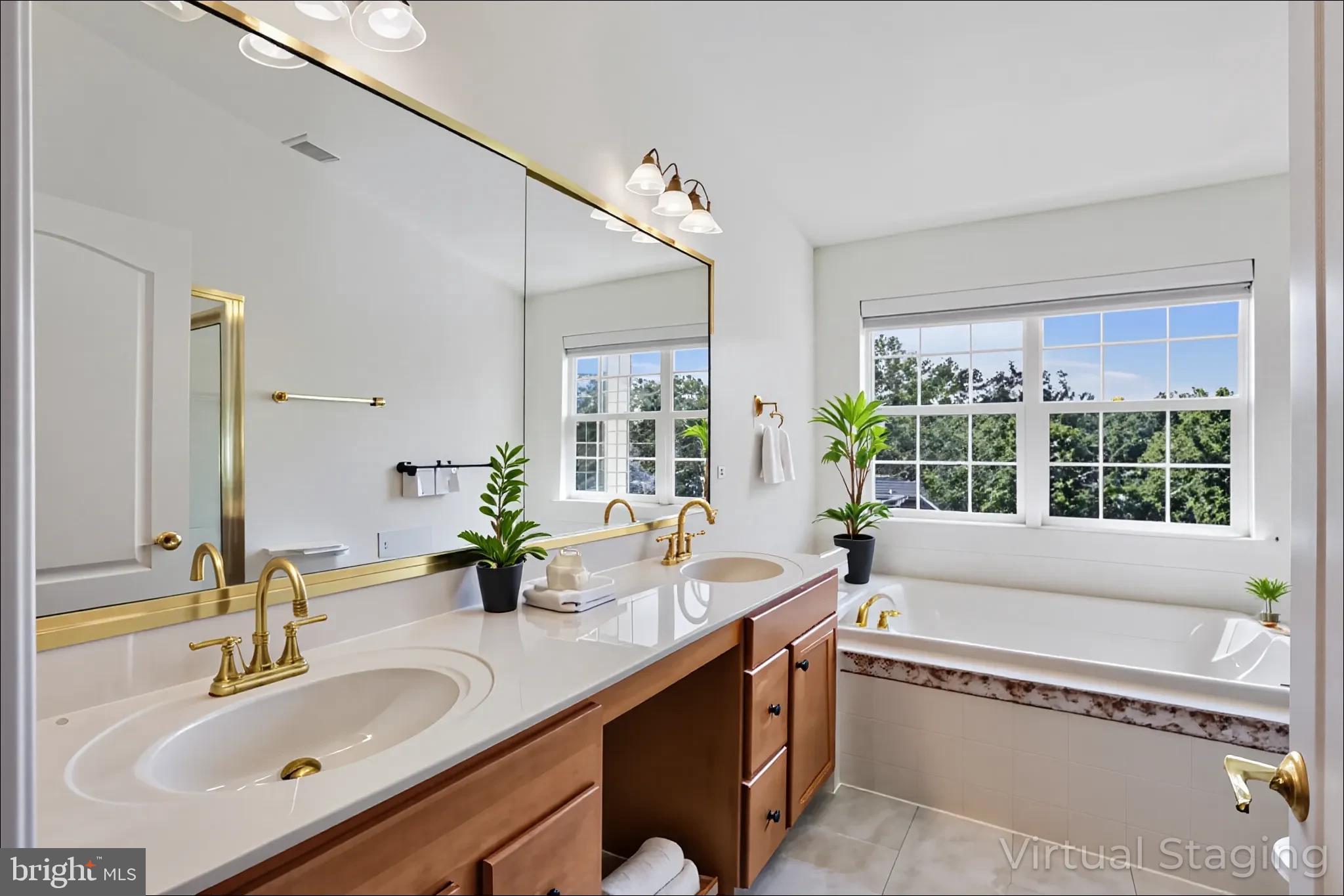 BELMONT COUNTRY CLUB - Residential