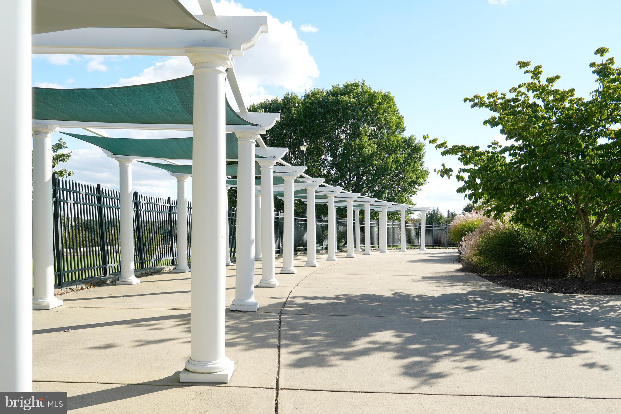 BELMONT COUNTRY CLUB - Residential