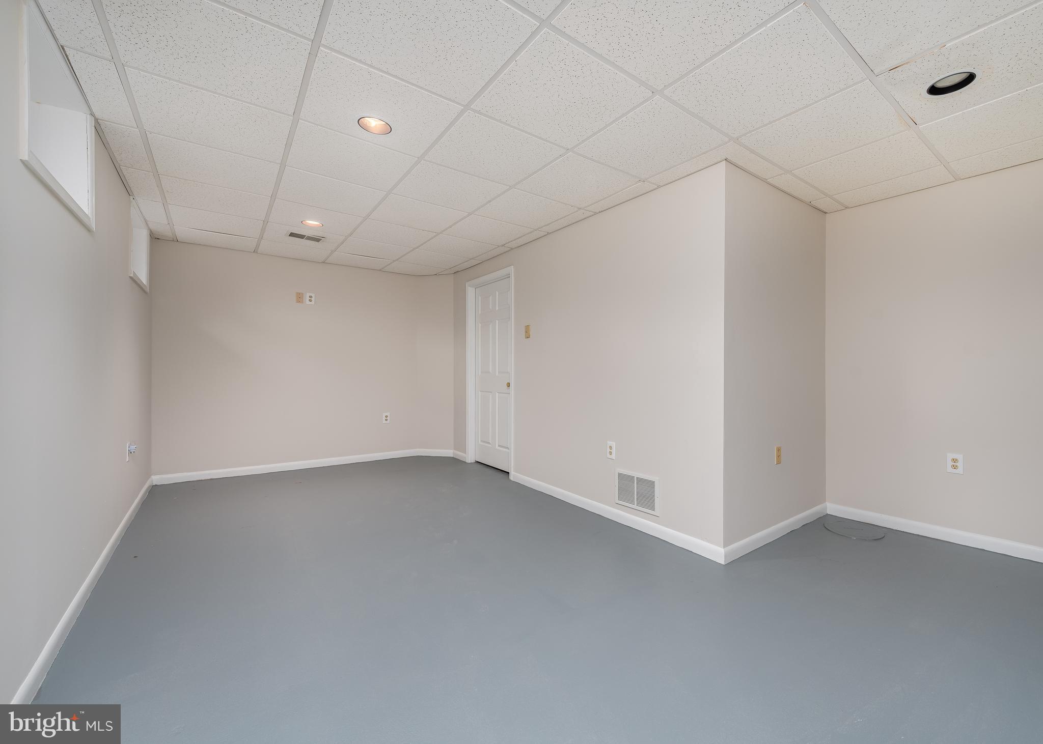 TURF VALLEY OVERLOOK - Residential