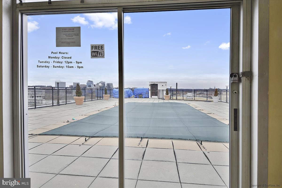 FOGGY BOTTOM - Residential Lease
