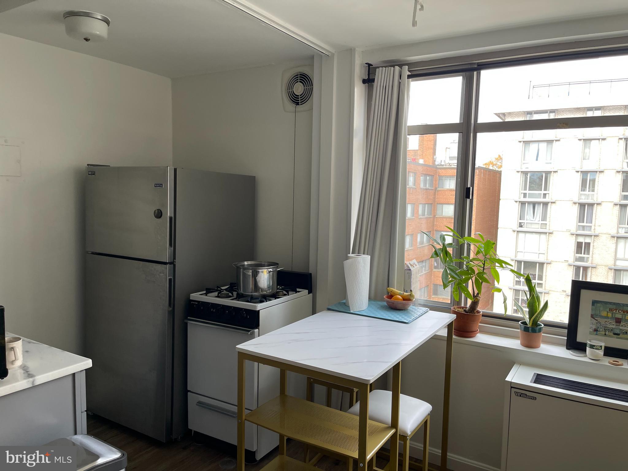 FOGGY BOTTOM - Residential Lease