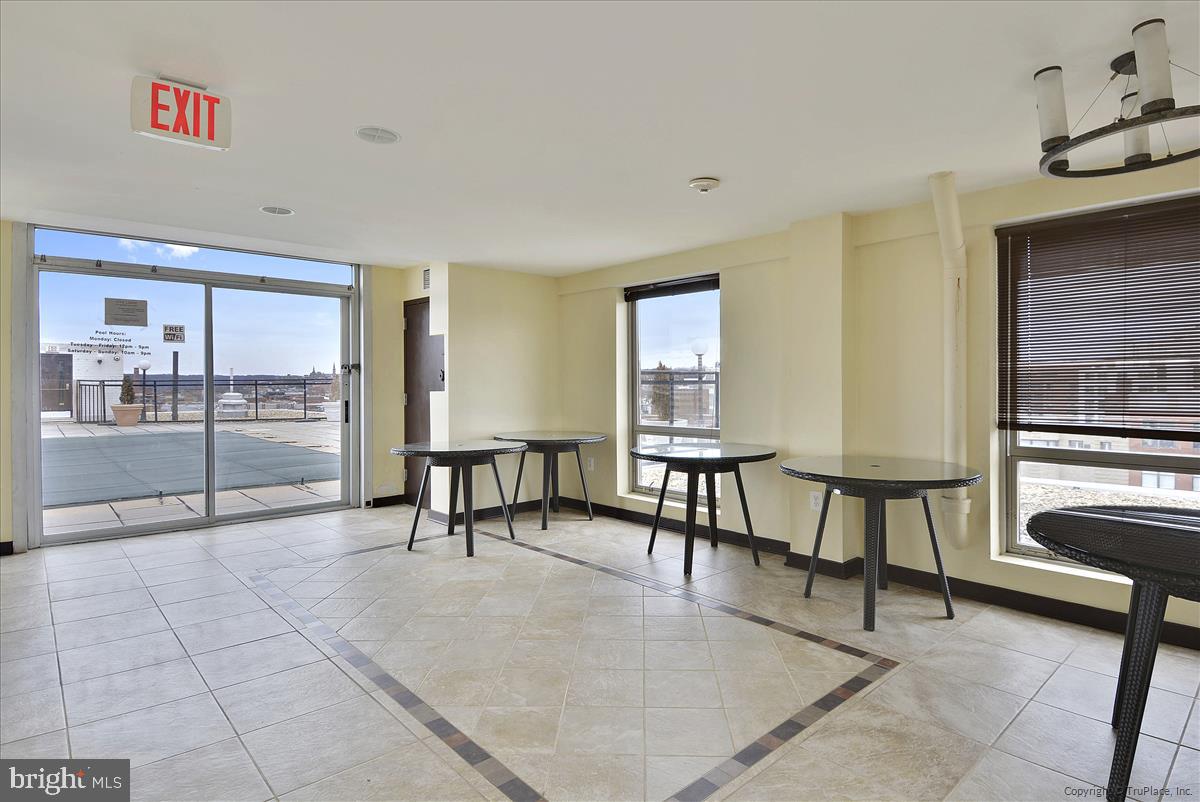 FOGGY BOTTOM - Residential Lease
