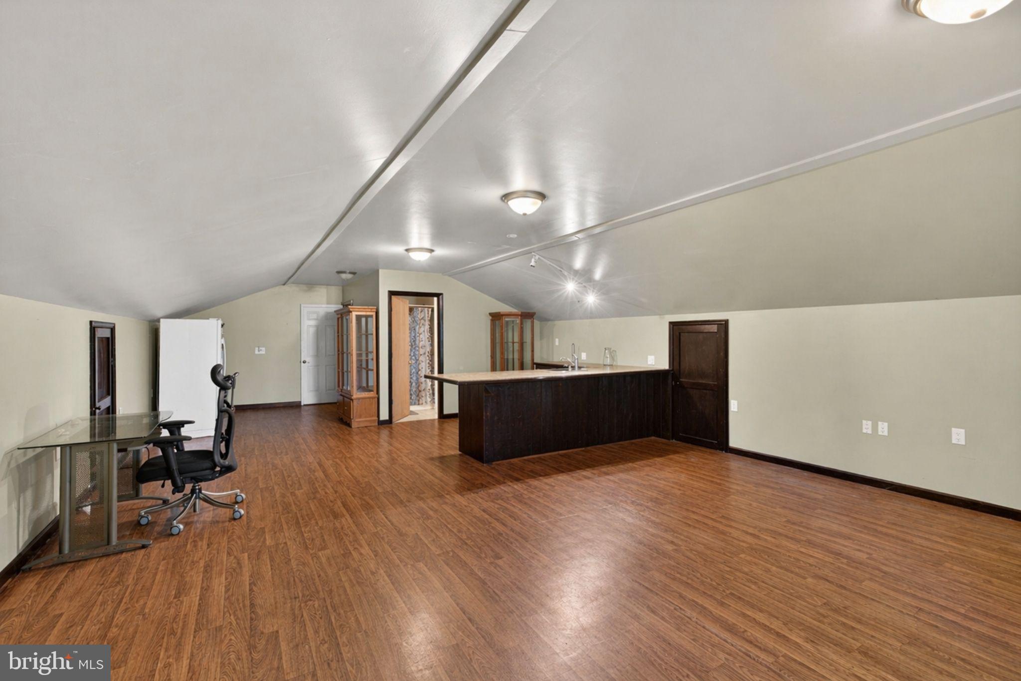 POTOMAC VALLEY FARMS - Residential