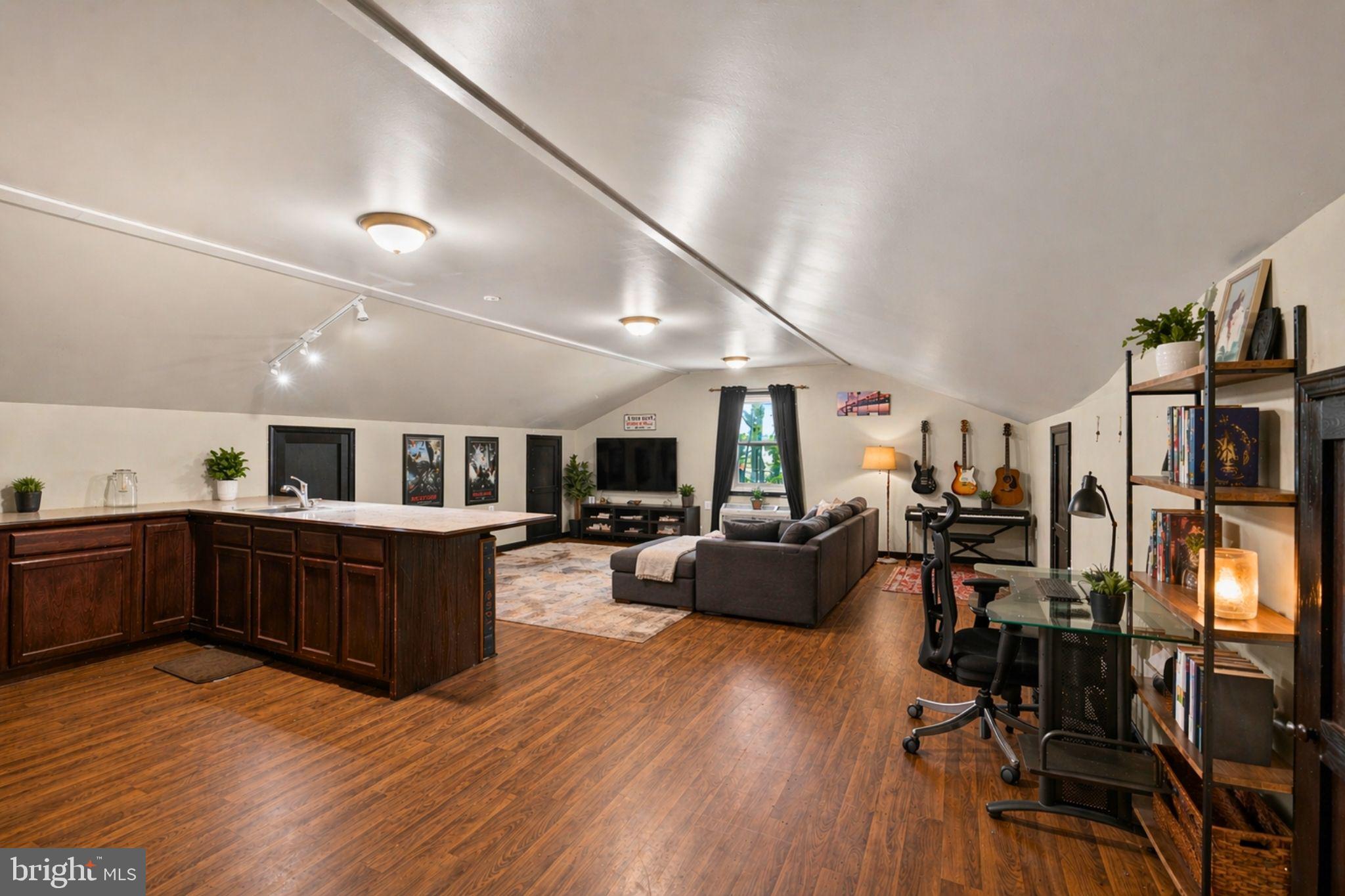 POTOMAC VALLEY FARMS - Residential