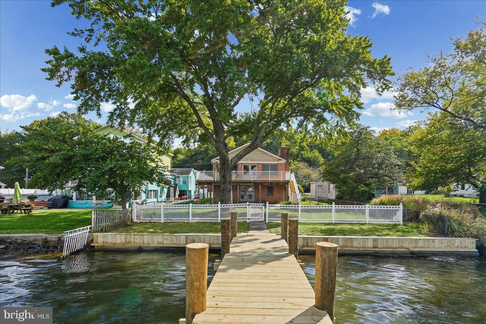 1332 Burke Road