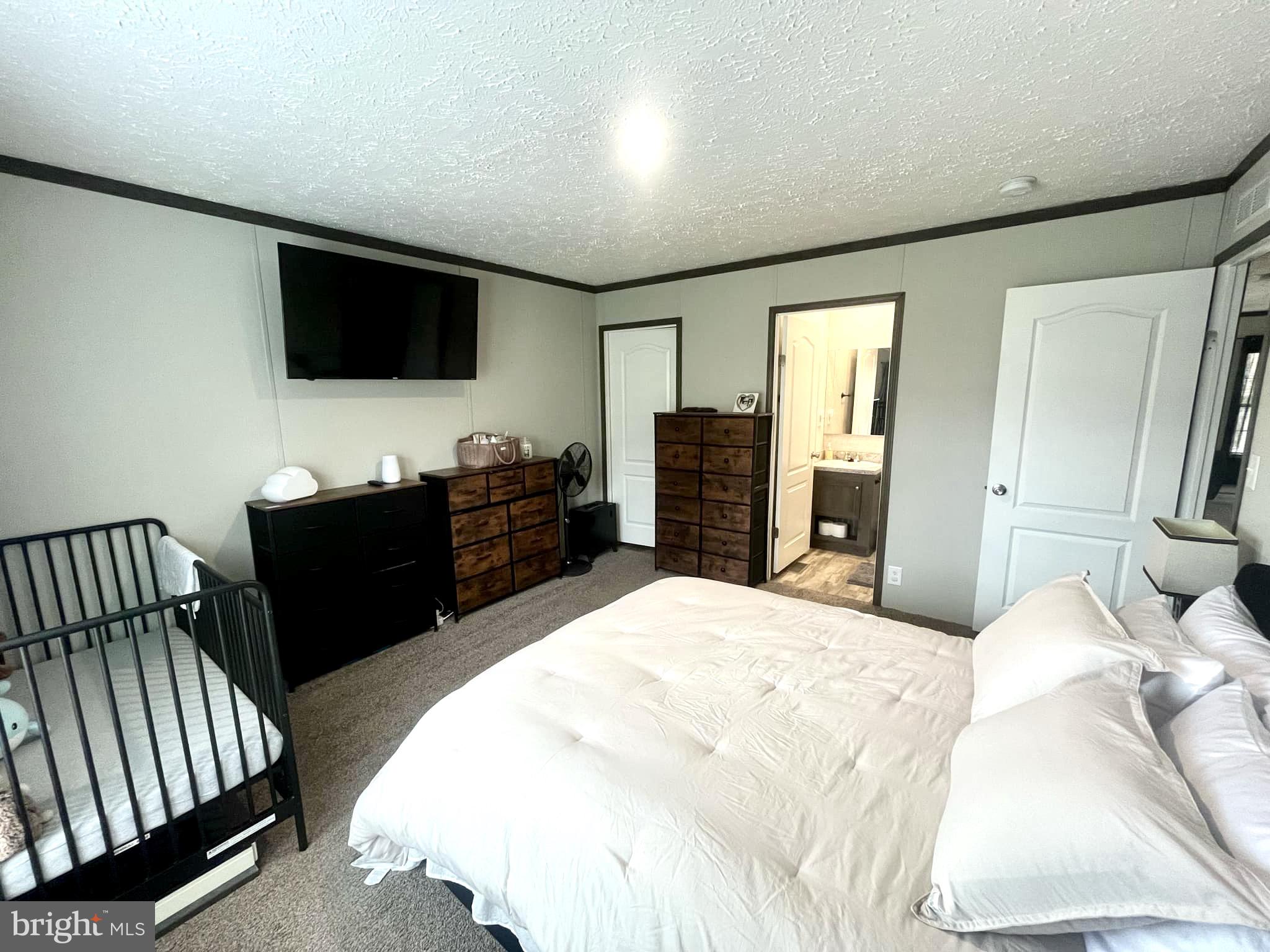 SHENANDOAH RIVER BEND - Residential