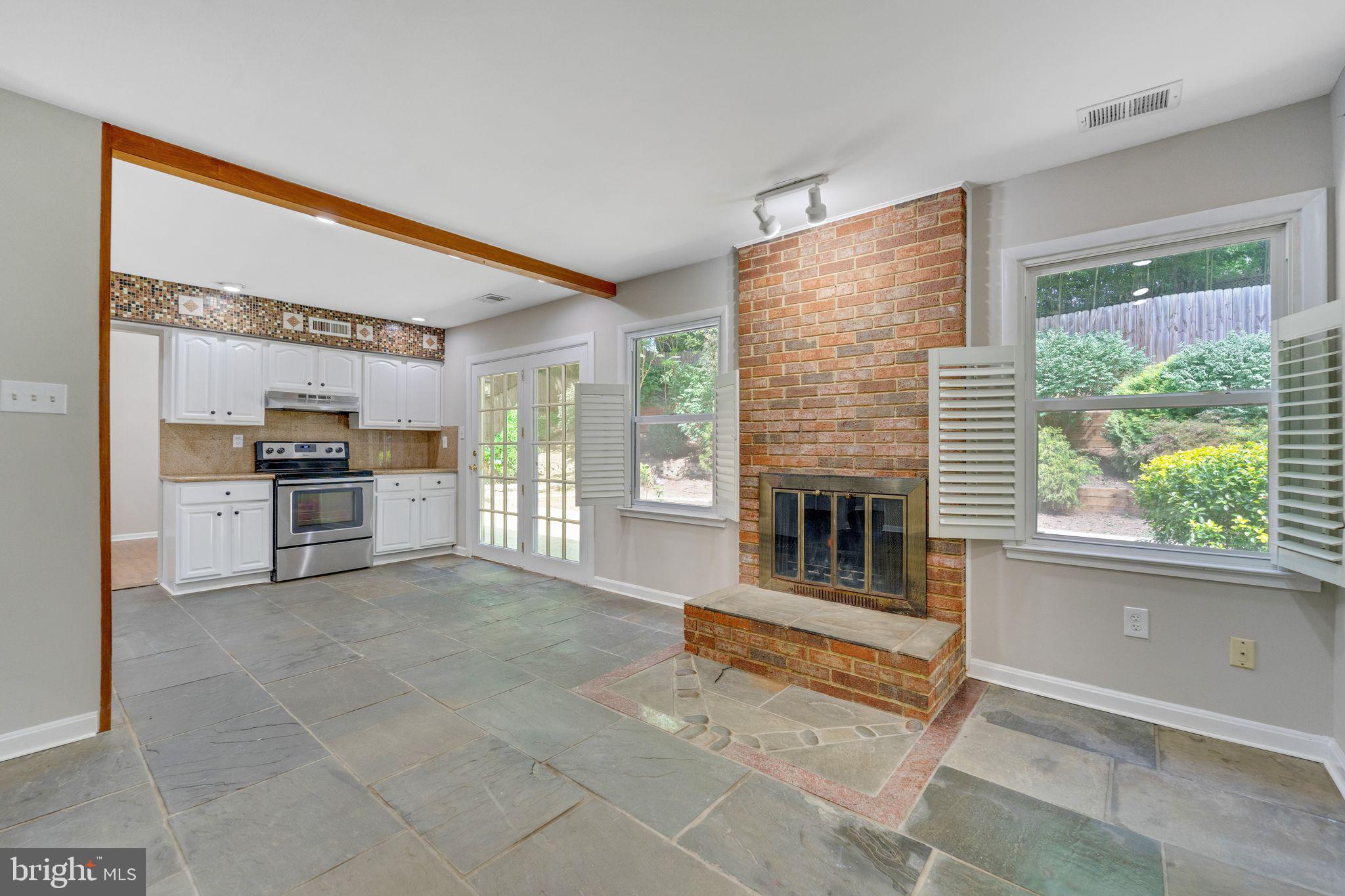 CROFTON PARK - Residential