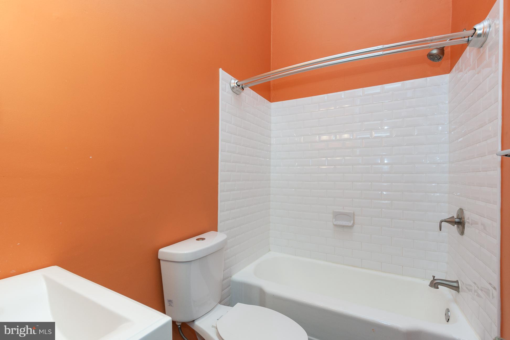 FEDERAL HILL HISTORIC DISTRICT - Residential Lease