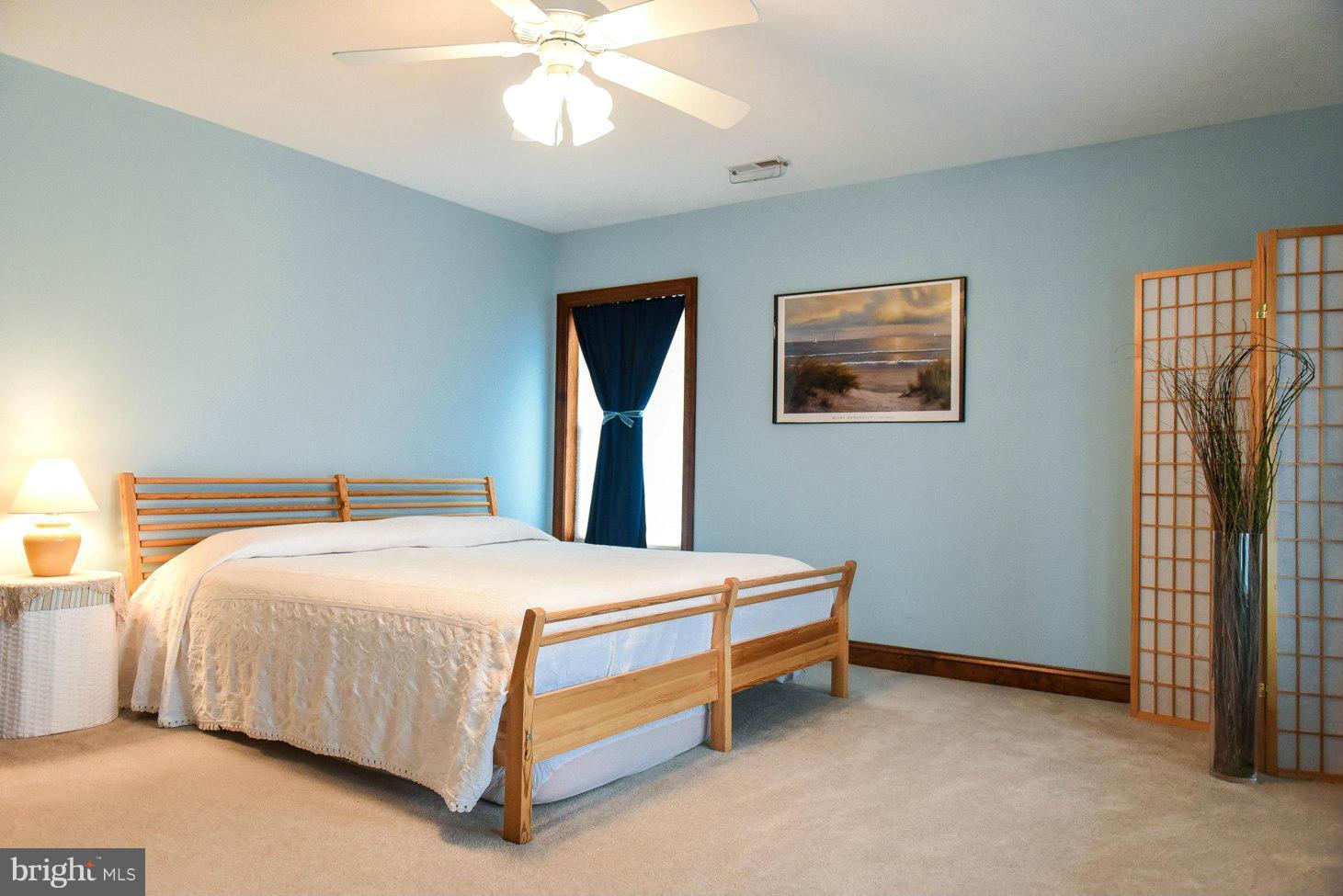 MCKAYS BEACH - Residential