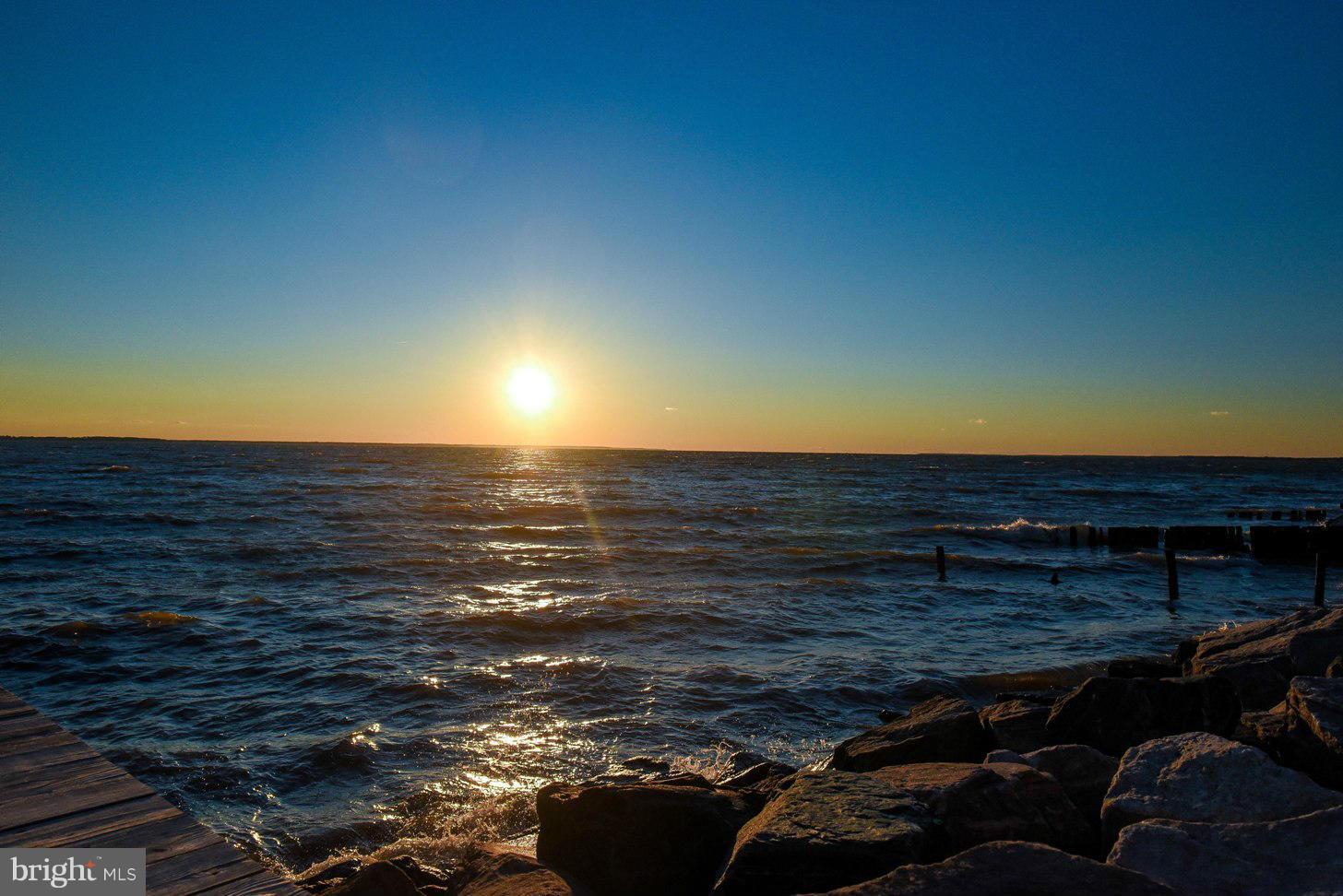 MCKAYS BEACH - Residential