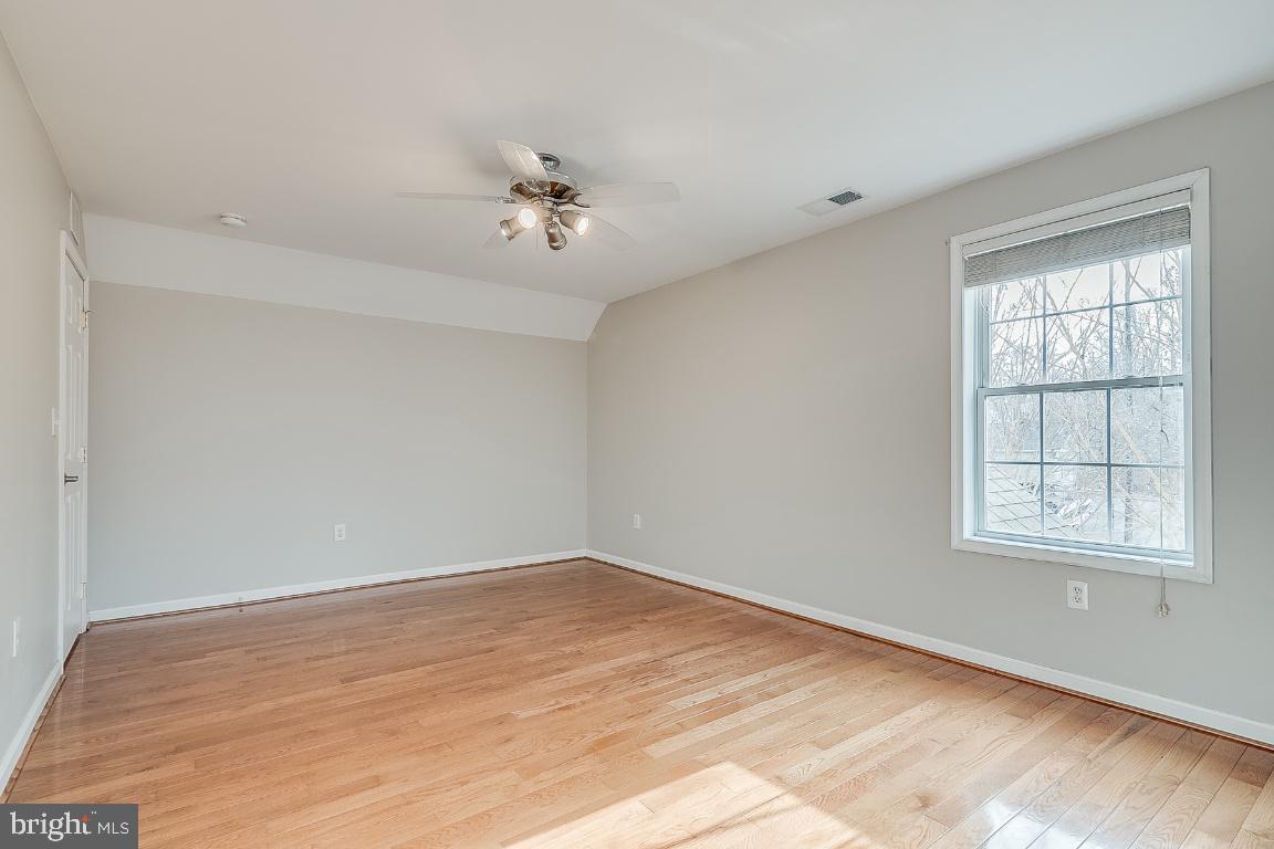 LORD'S CREEK - Residential