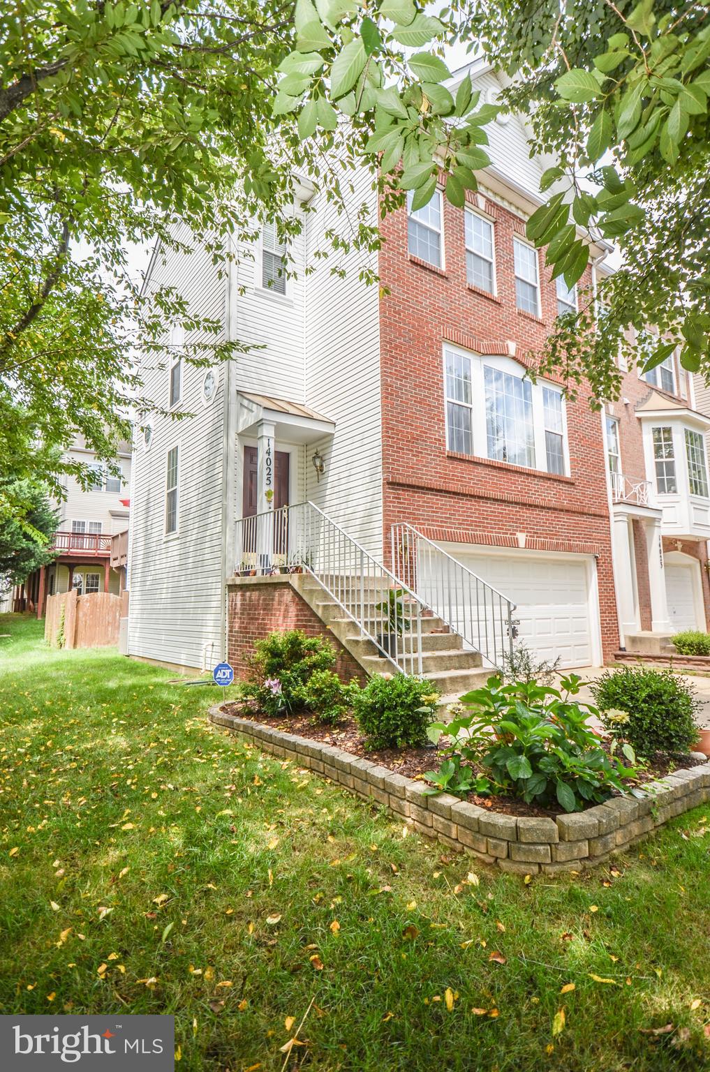 KINGSVIEW VILLAGE - Residential Lease