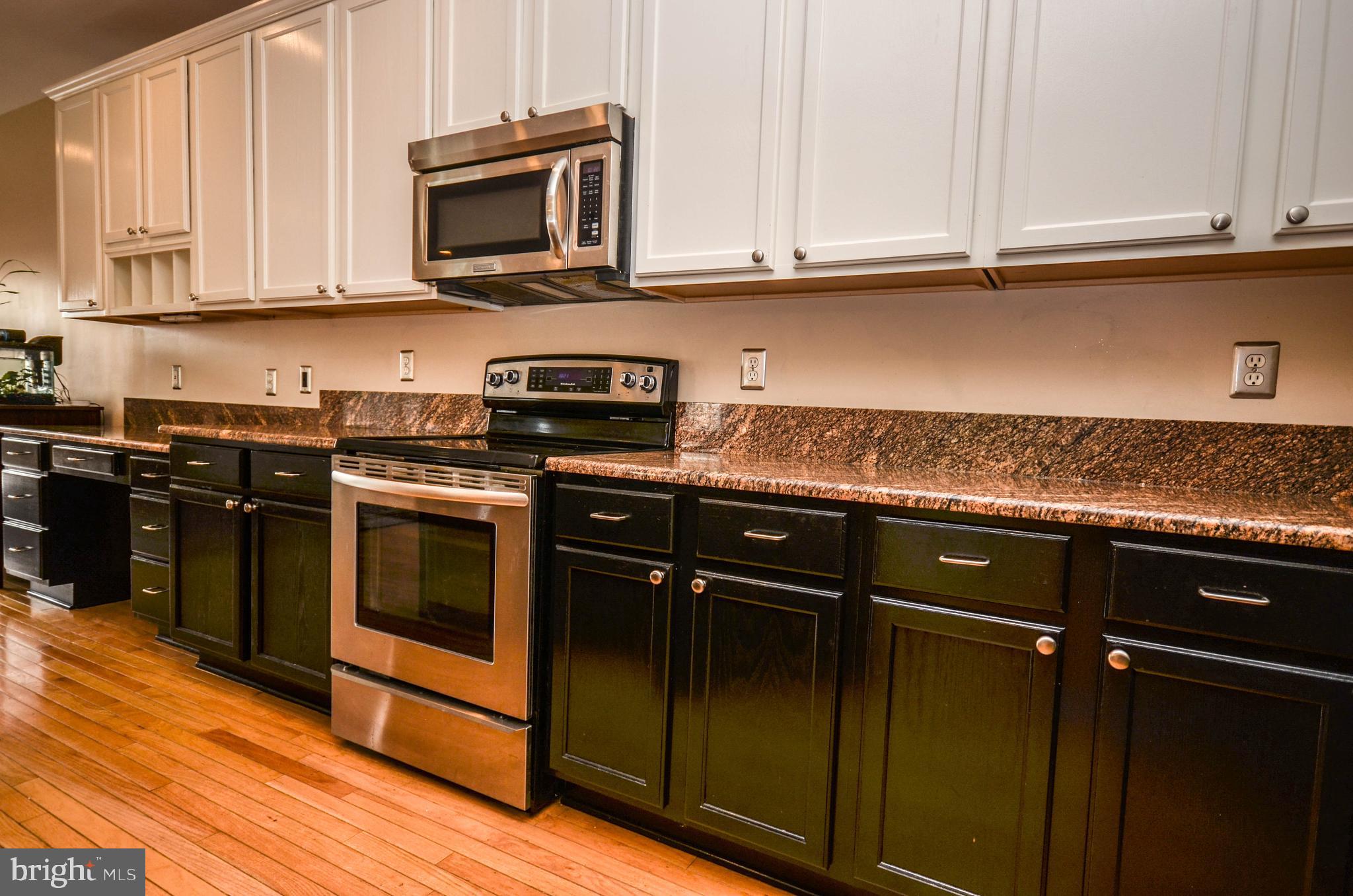 KINGSVIEW VILLAGE - Residential Lease