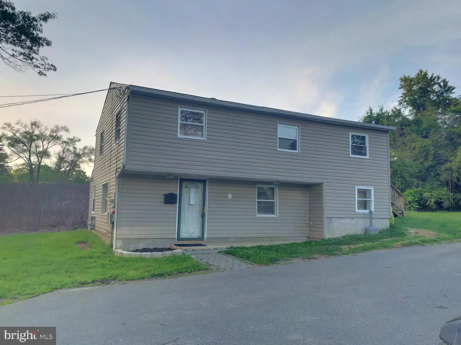 1040 S Chapel Street, Newark, DE 19702