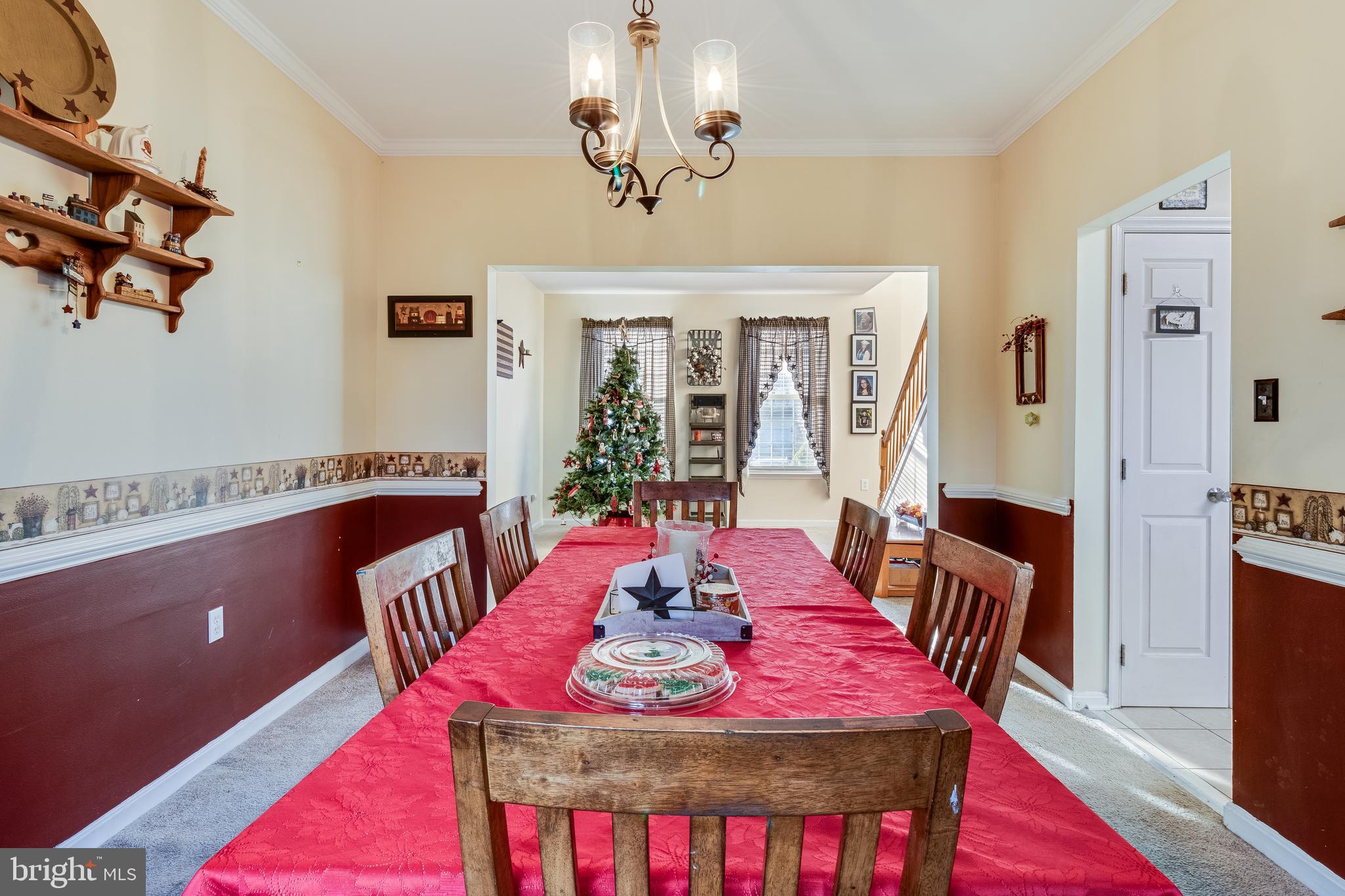 STRAWBERRY HILL EST SUB - Residential